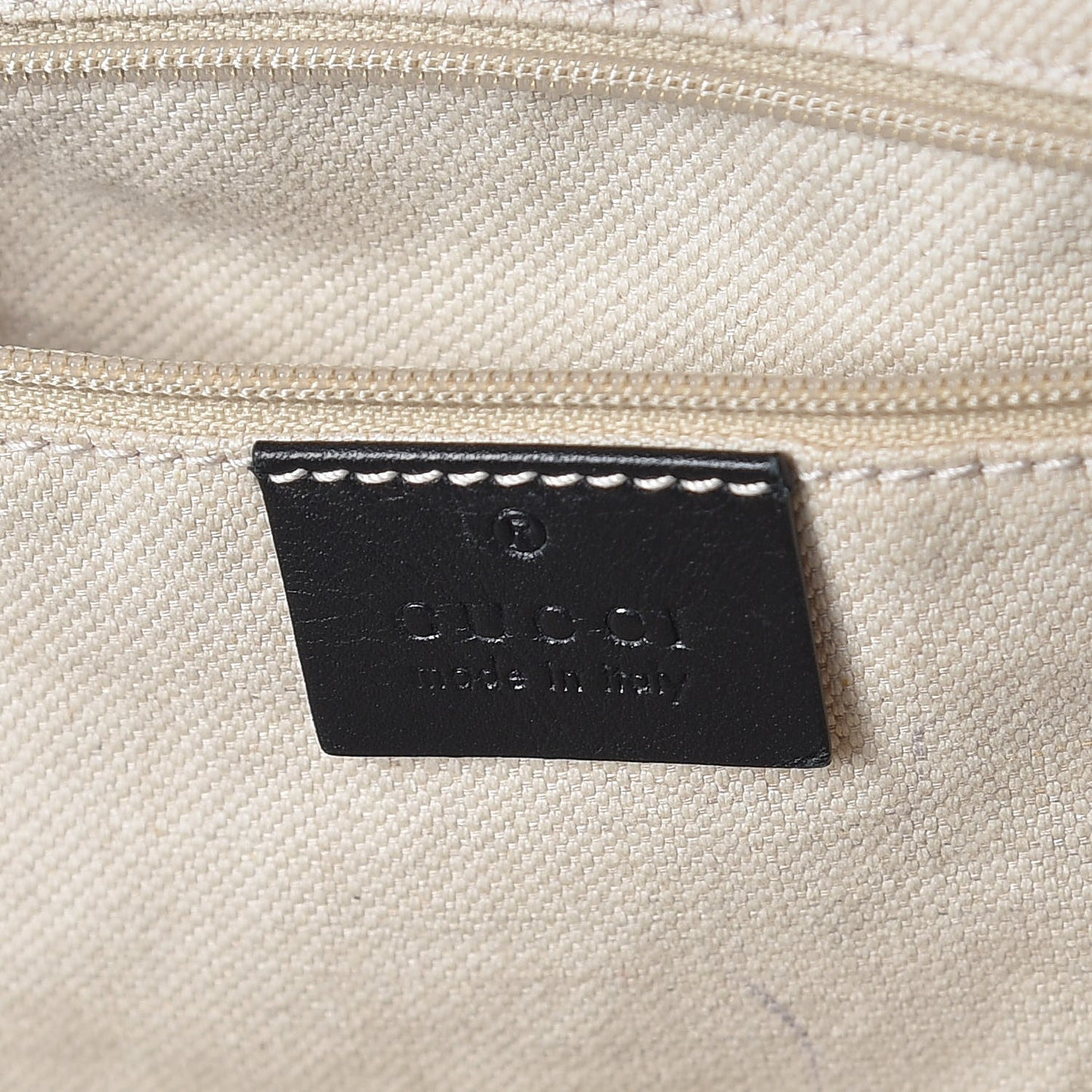 Monogram Medium Sukey Black