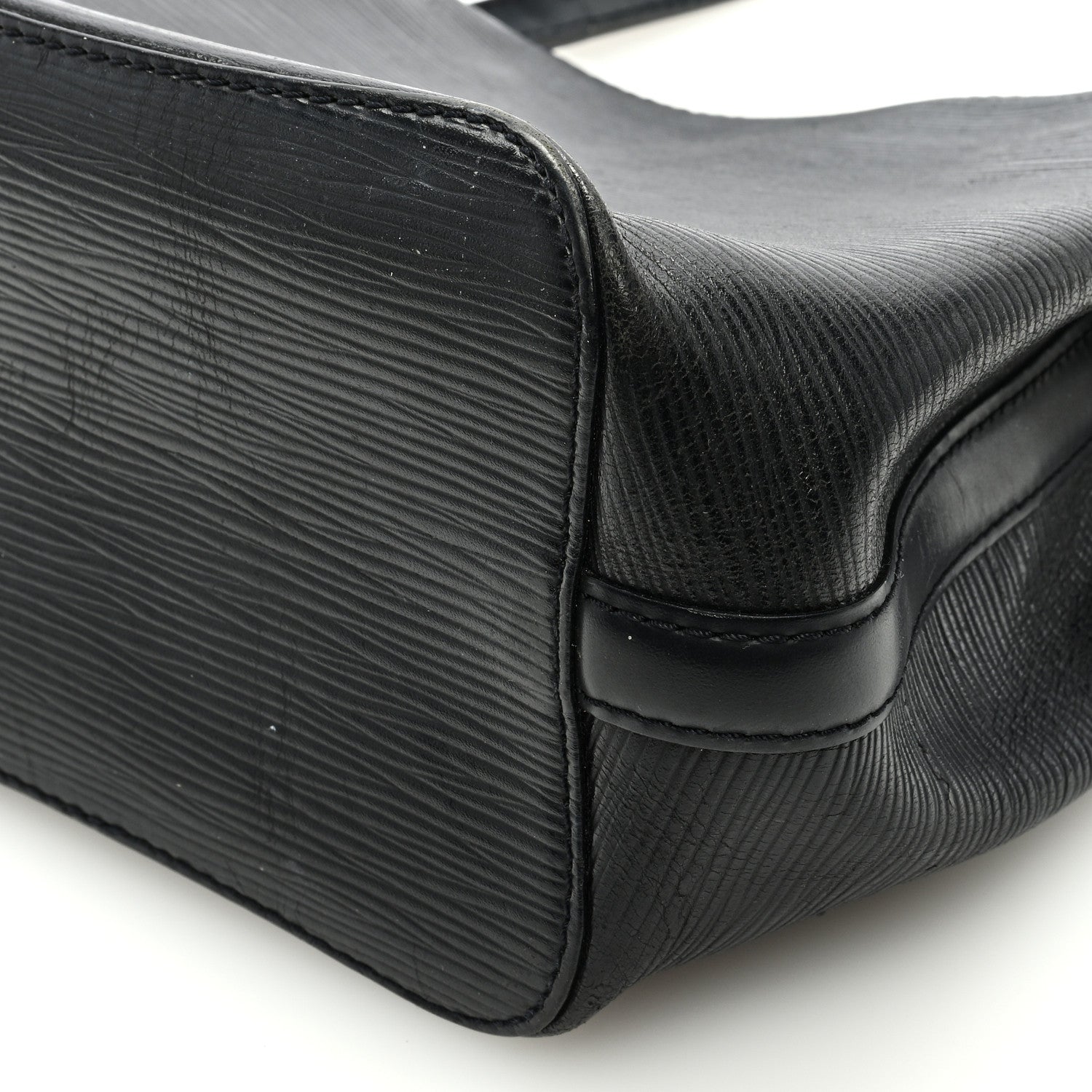 Louis Vuitton Epi Mandara PM Black 7 of 7