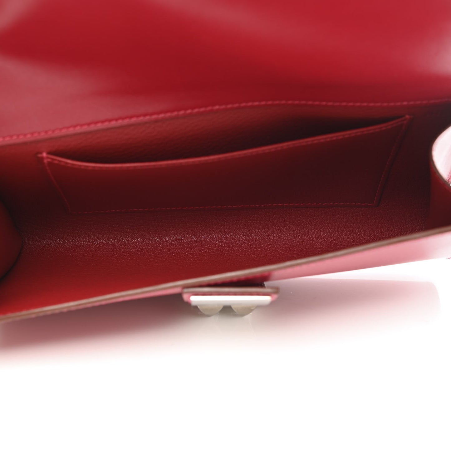 Tadelakt Medor 23 Clutch Rouge Vif