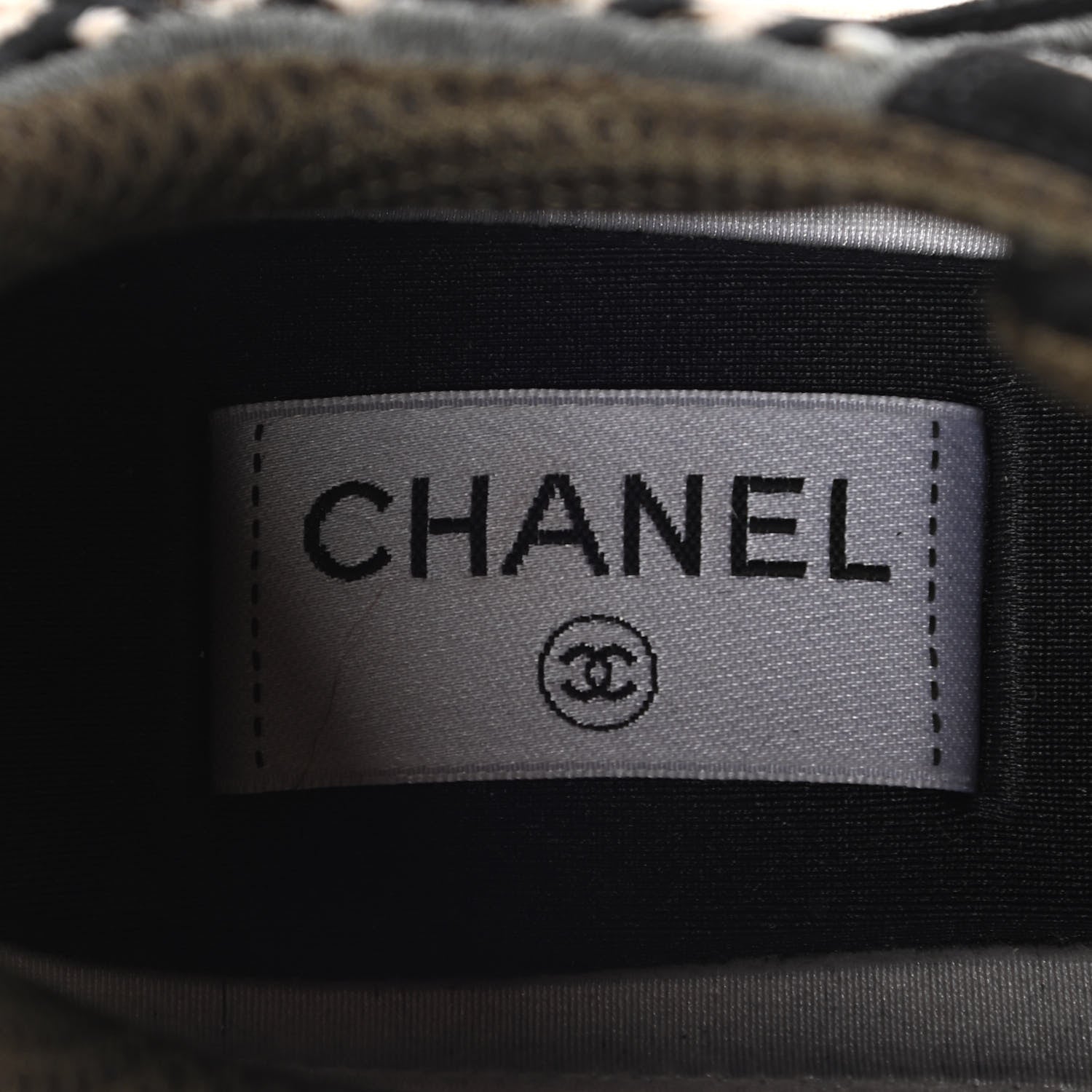 Chanel Suede Calfskin Embroidered CC Sneakers 39 Black Beige 7 of 9