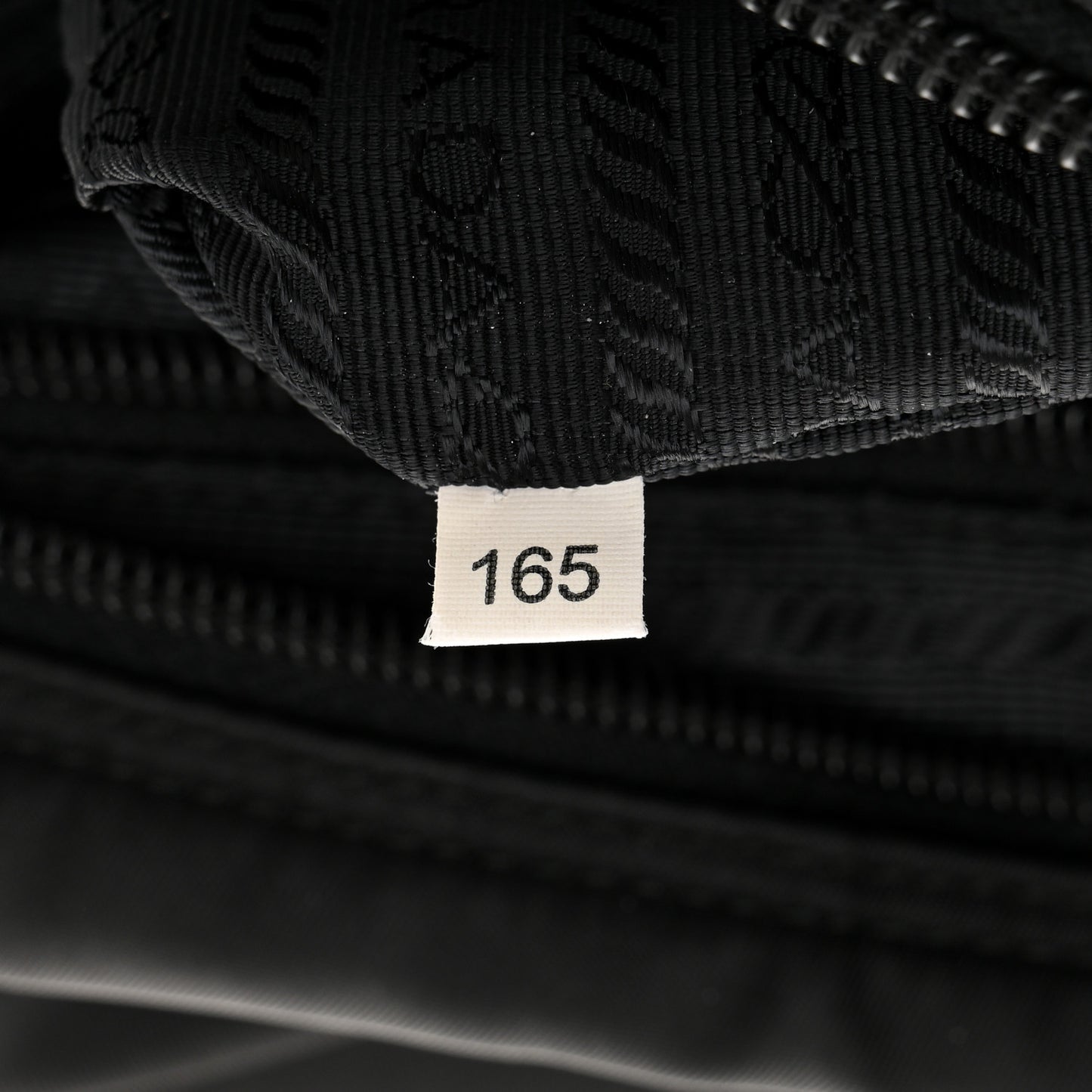 Nylon Vela Messenger Bag Black