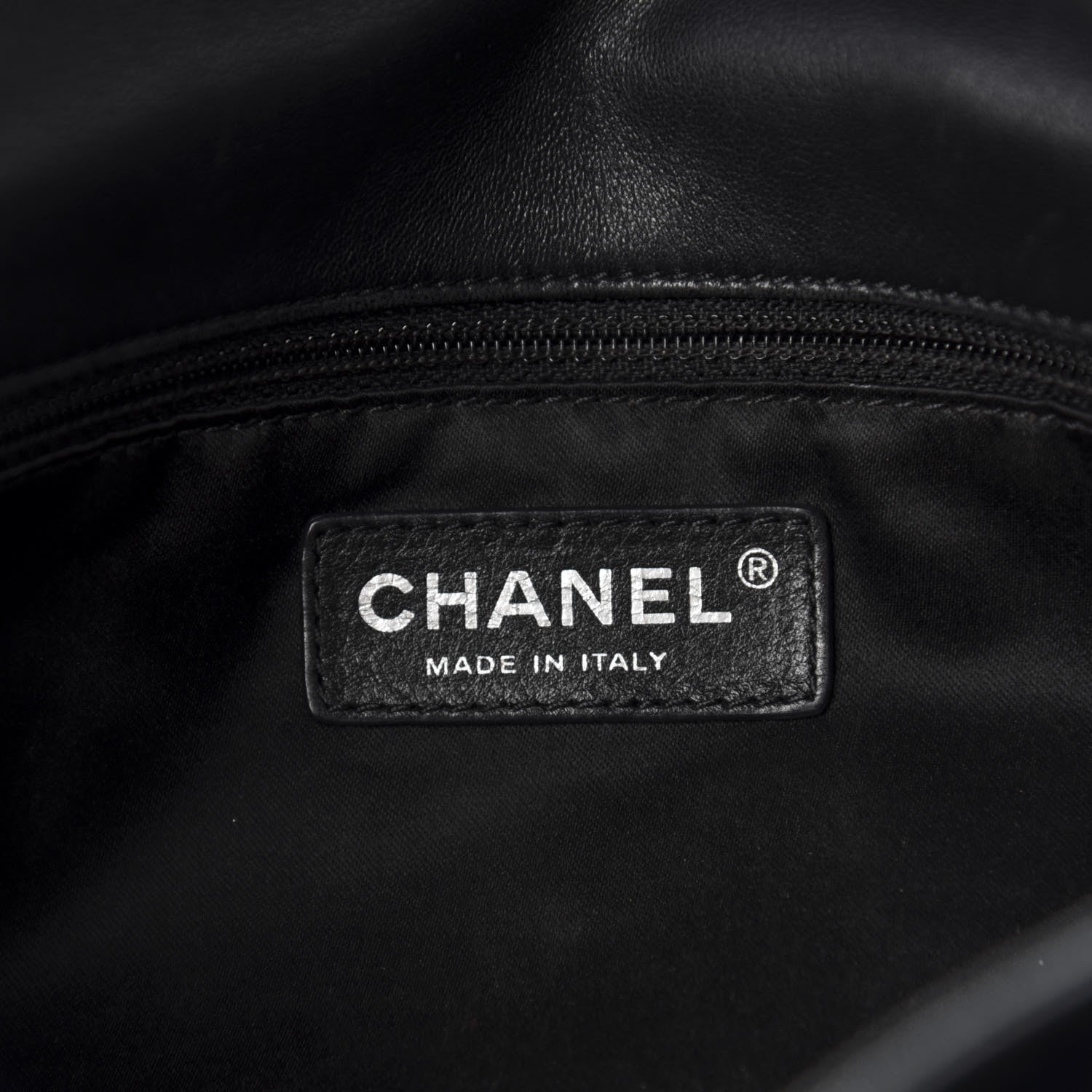 Chanel Lambskin Ultimate Stitch Flap Black 11 of 14