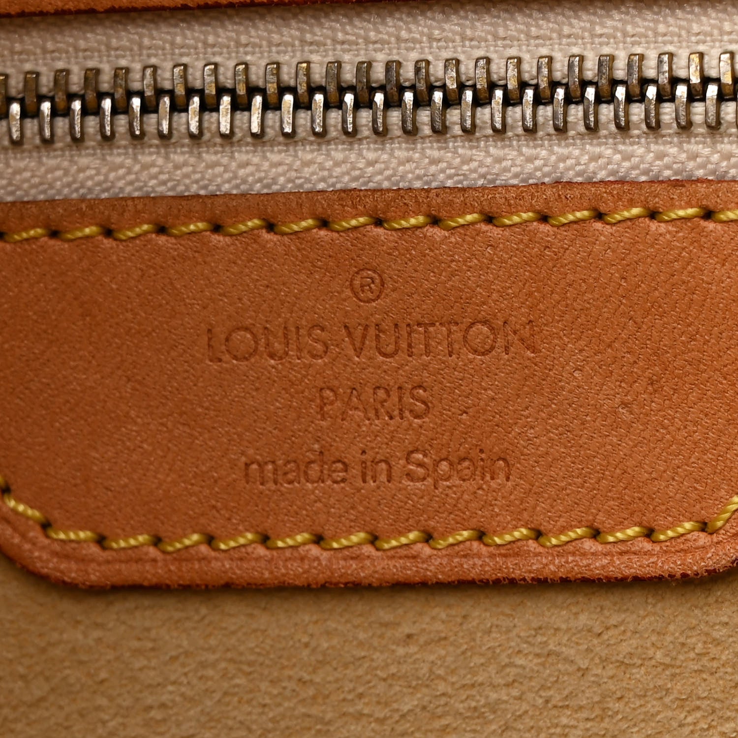 Louis Vuitton Damier Azur Hampstead MM 6 of 11