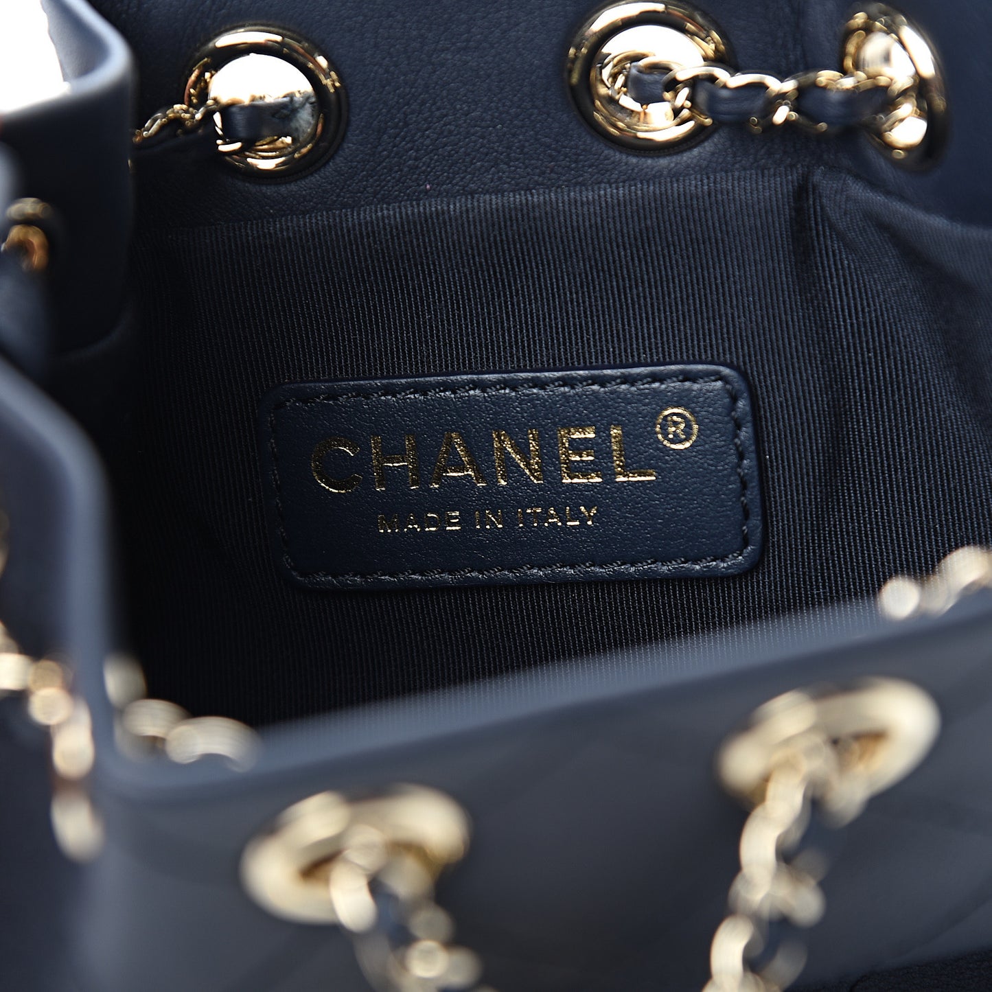 Calfskin Stitched Chain Bucket Bag Navy