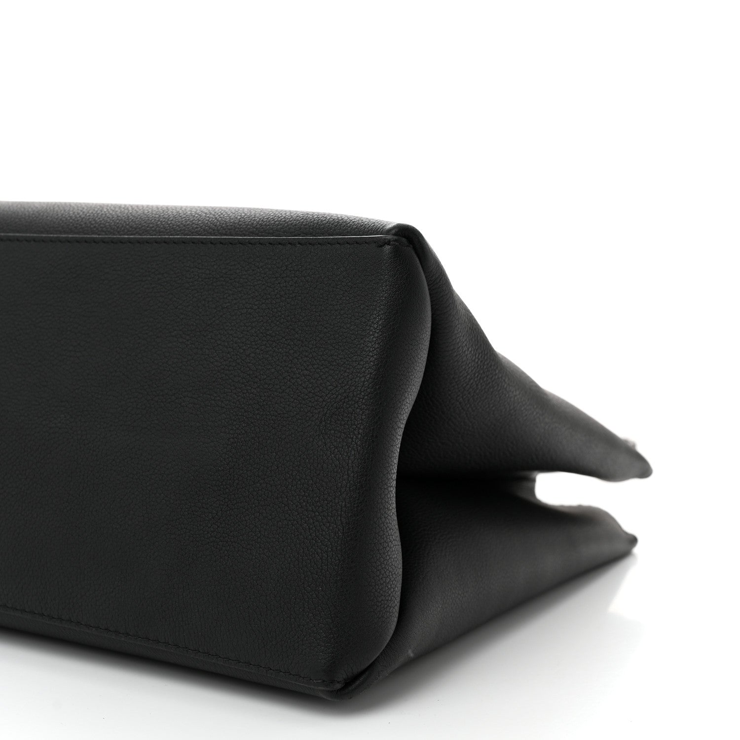 Louis Vuitton Grained Calfskin Lockme Shopper Black 9 of 10