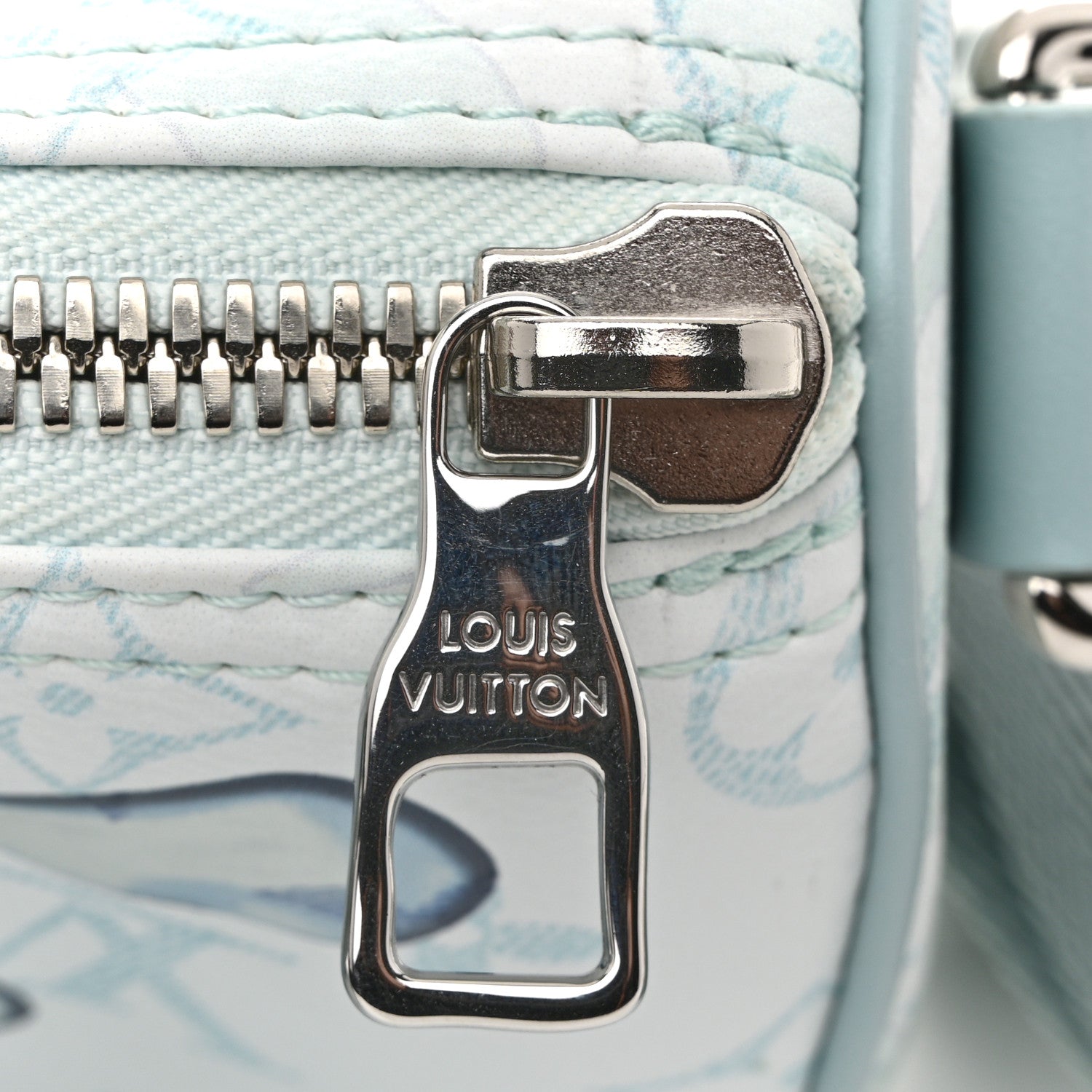 Louis Vuitton Monogram Aquagarden Keepall Bandouliere 25 Crystal Blue 10 of 10
