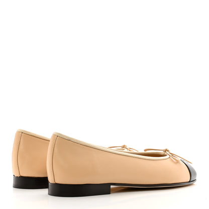 Chanel Lambskin Cap Toe CC Ballerina Flats 37.5 Beige Black 4 of 9