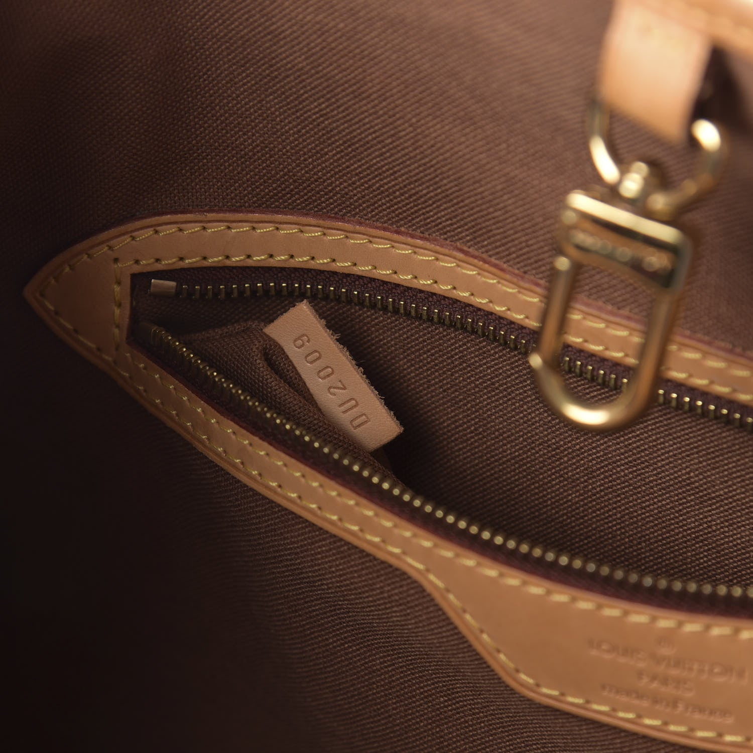 Louis Vuitton Monogram Batignolles Horizontal 9 of 12
