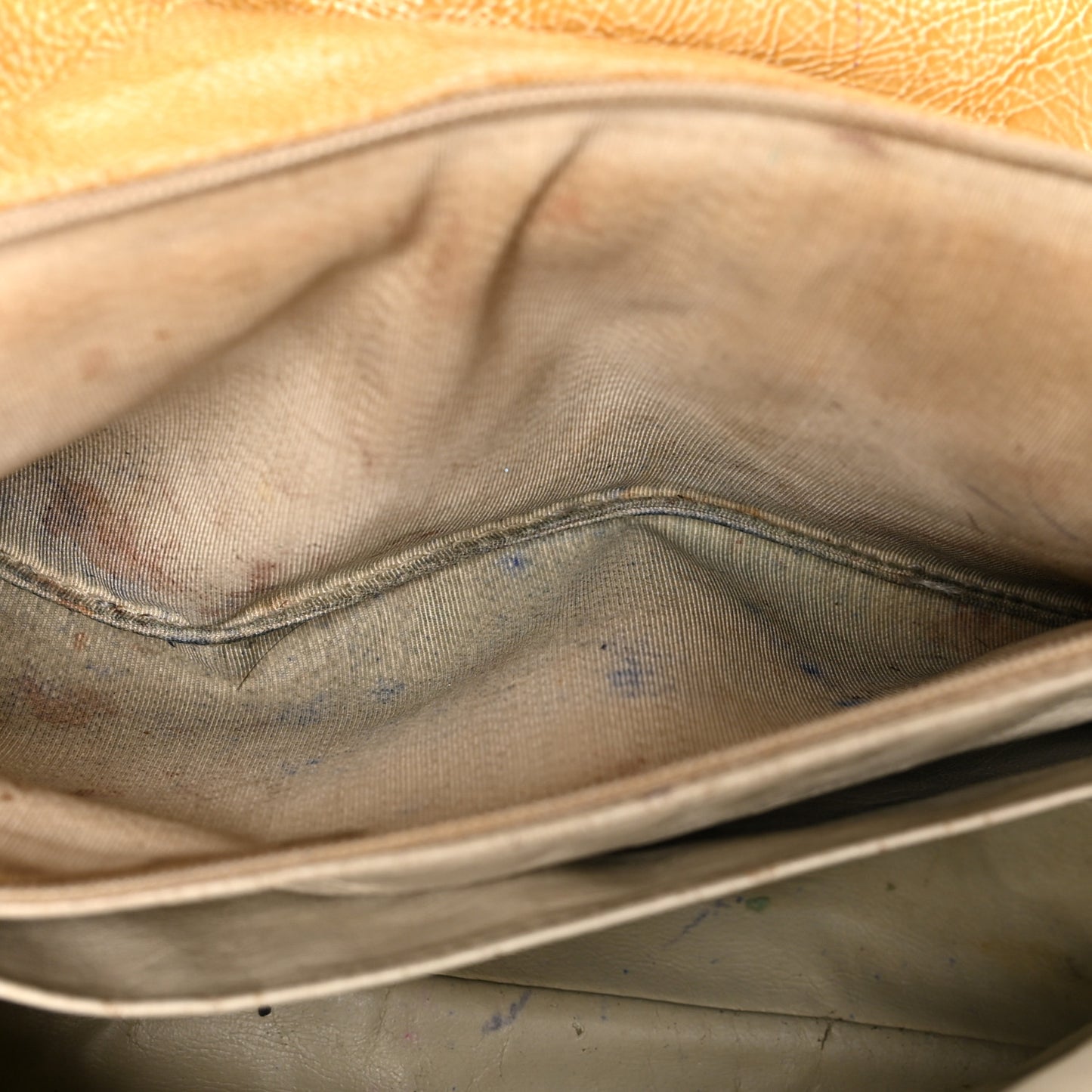 Crinkled Patent Quilted Jumbo Single Flap Light Beige