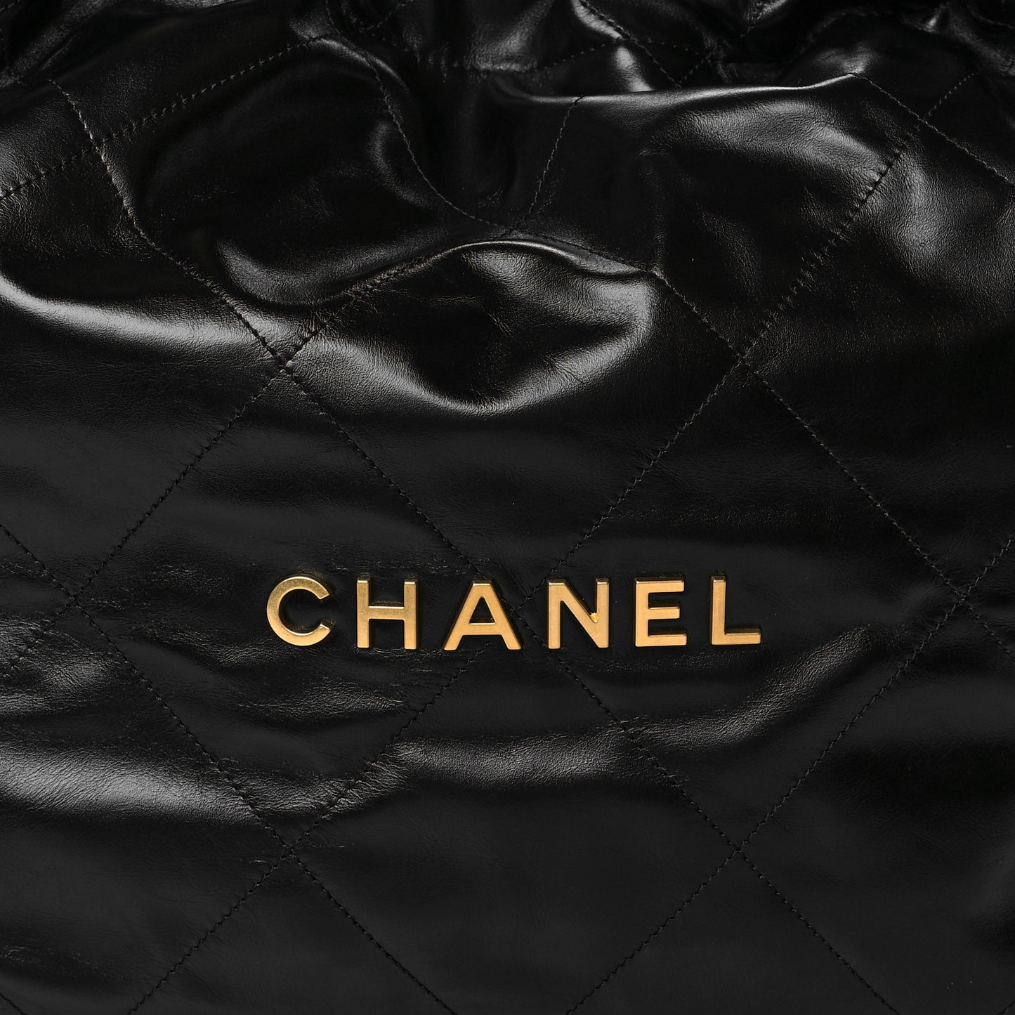 Shiny Calfskin Quilted Chanel 22 Black
