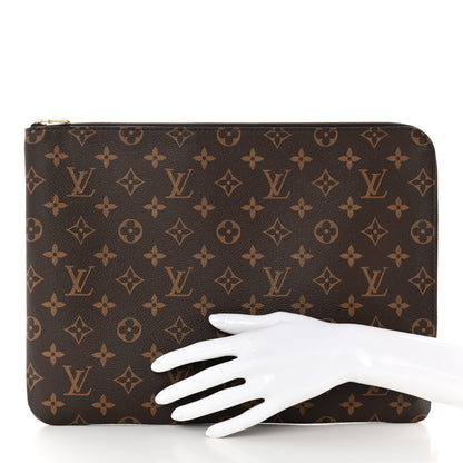 Louis Vuitton Monogram Etui Voyage MM Pouch 2 of 6