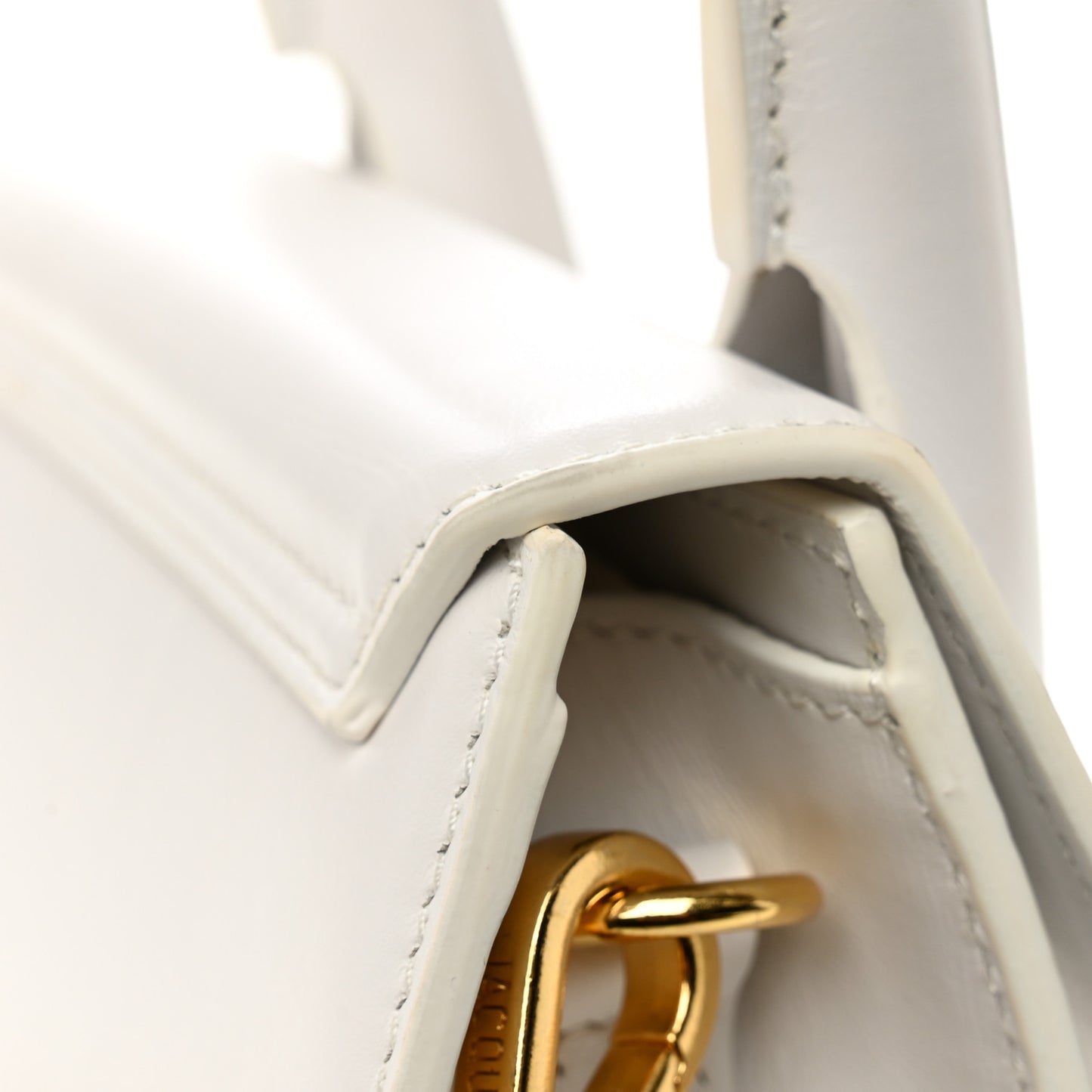 Smooth Calfskin Le Chiquito Moyen White