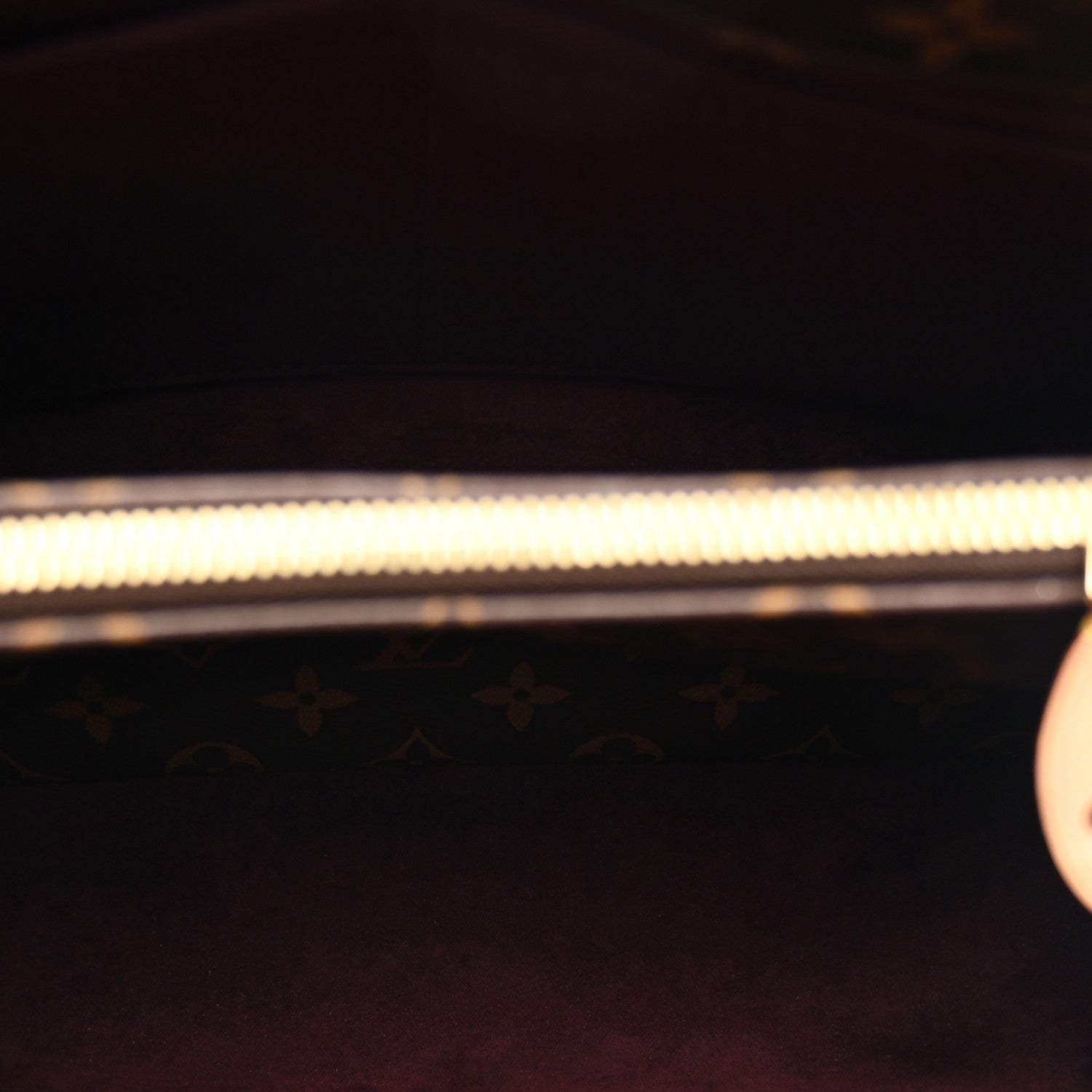 Louis Vuitton Monogram Montaigne MM 6 of 12