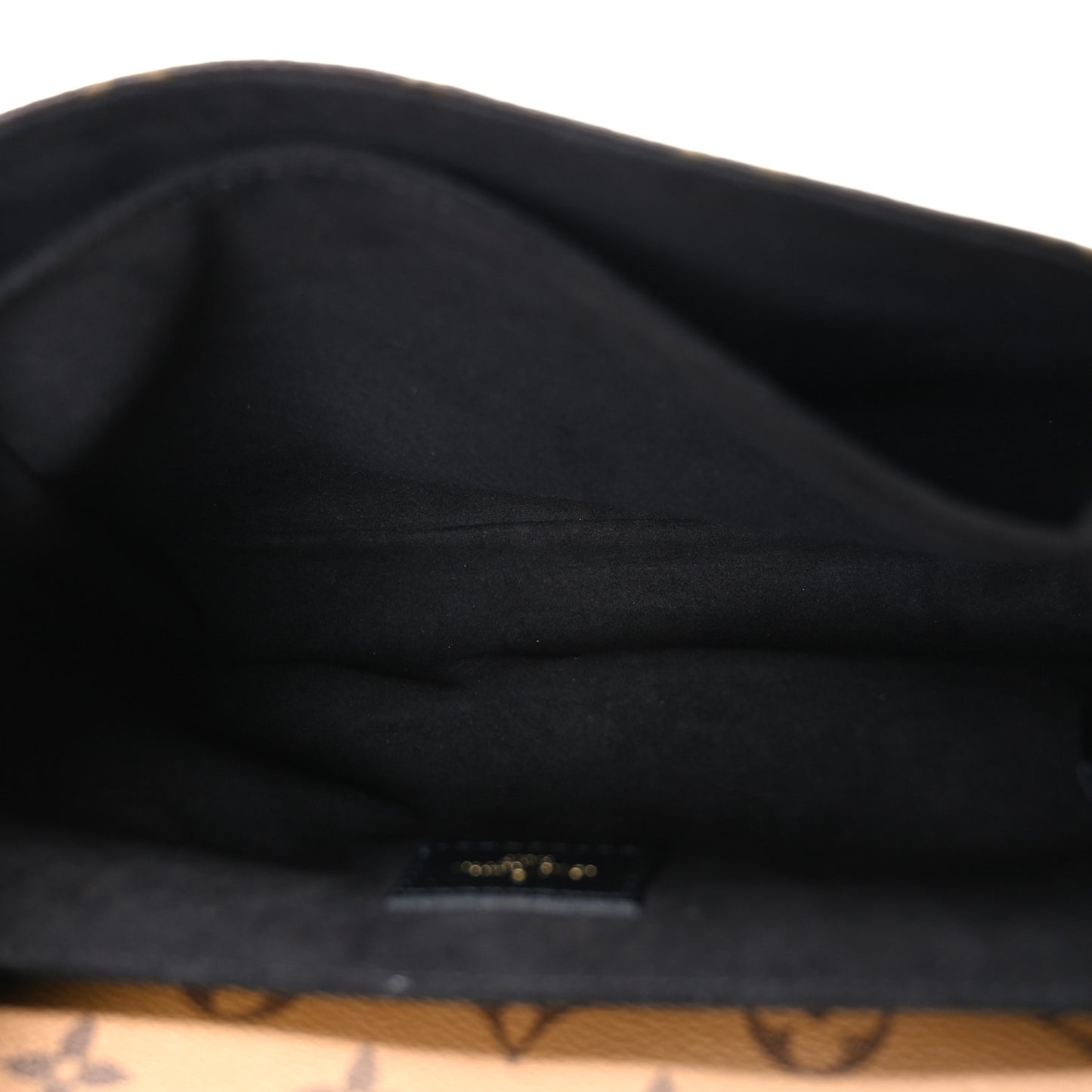 Reverse Monogram Pochette Metis