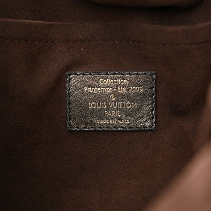 Louis Vuitton Monogram Kalahari GM 6 of 9