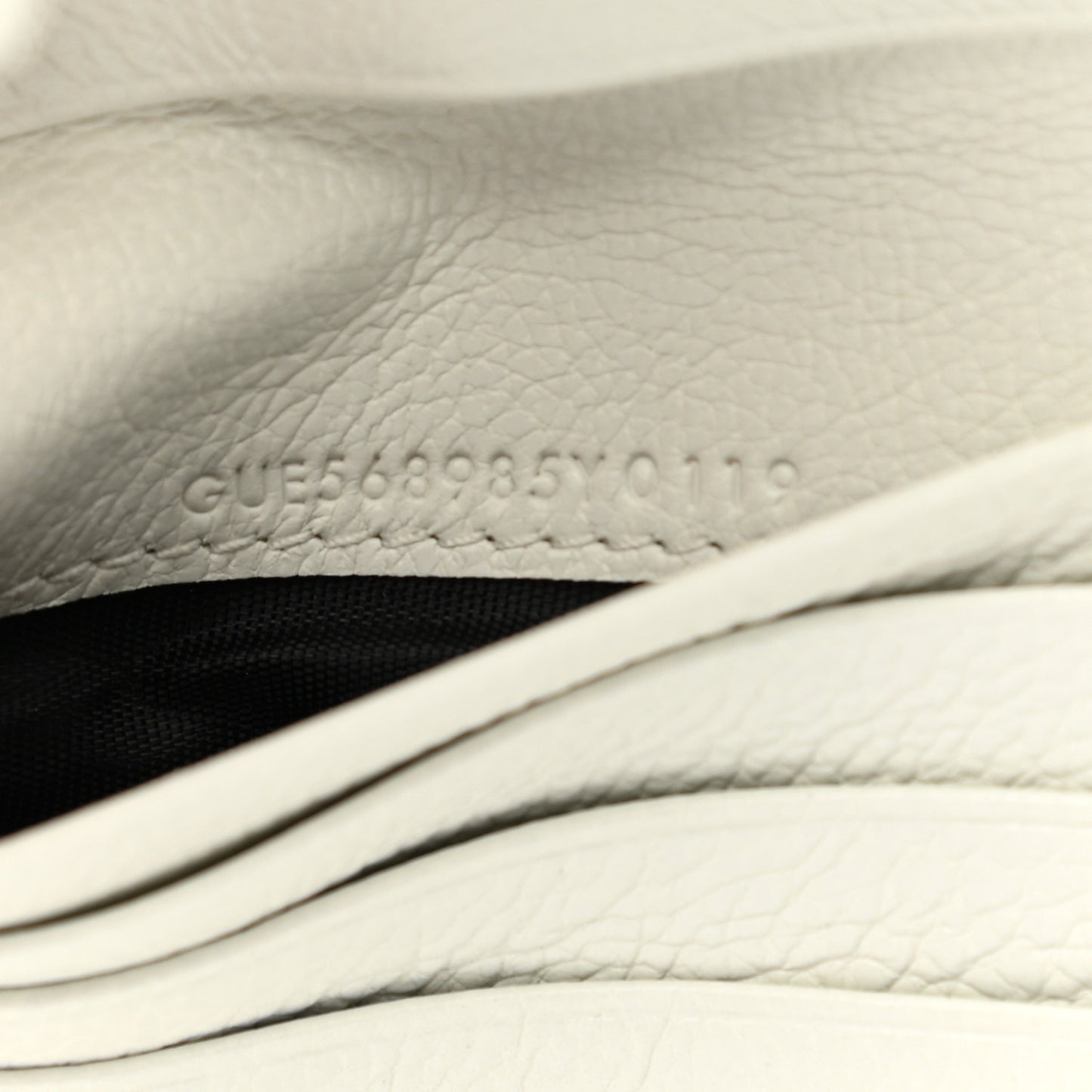 Calfskin Belle de Jour Zip Around French Wallet White