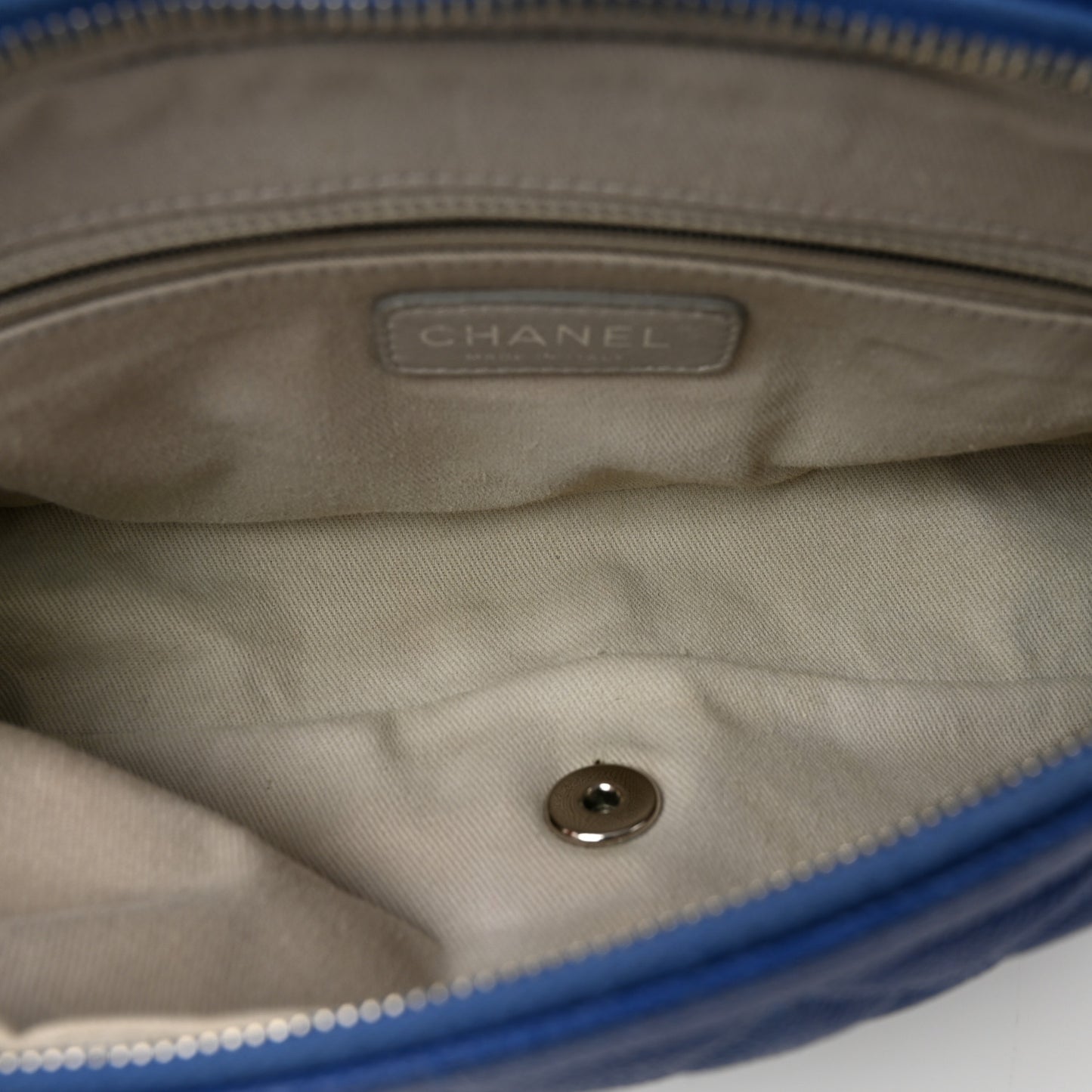 Caviar Quilted Medium Easy Flap Blue