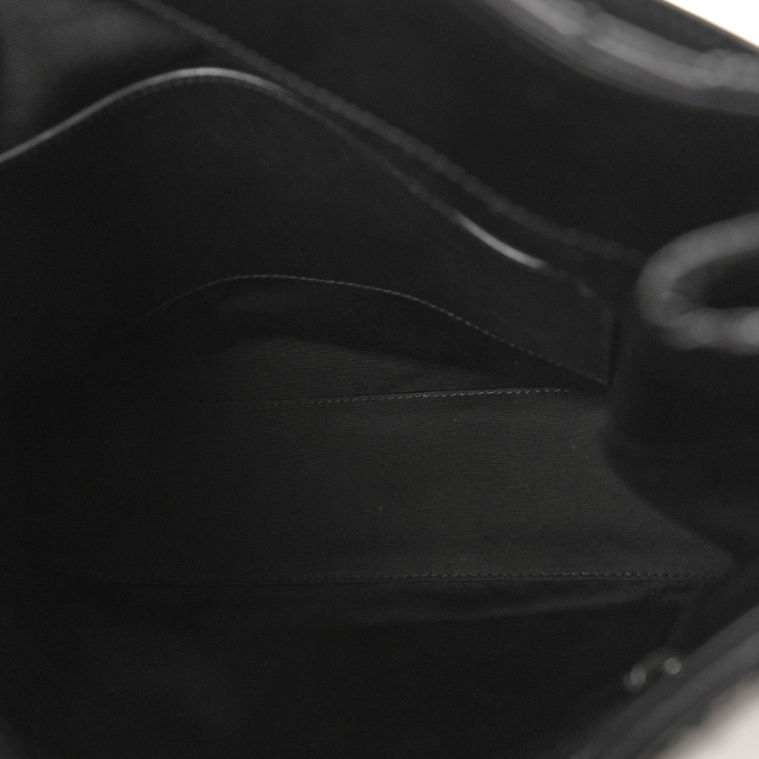 Saint Laurent Crinkled Calfskin Matelasse Monogram Medium Niki Shopper Tote Black 5 of 10