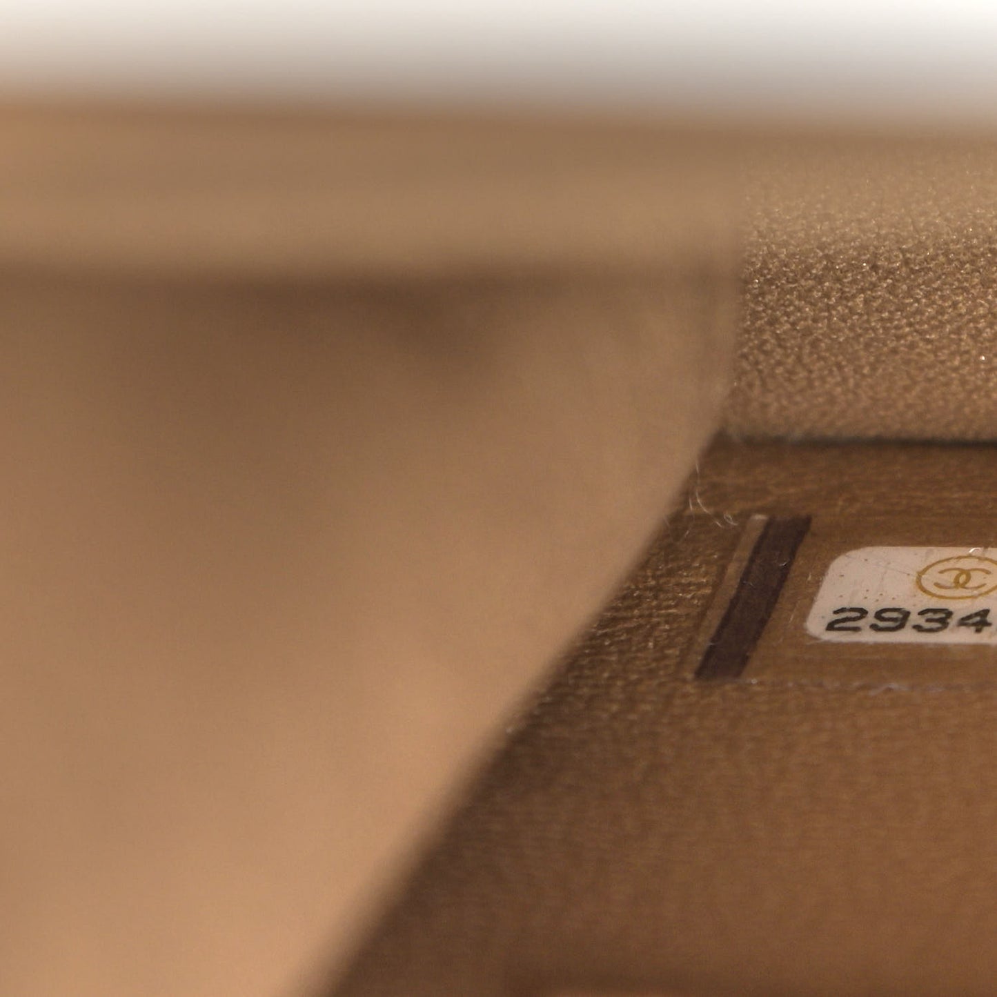 Lambskin Quilted Chic Pearls Flap White