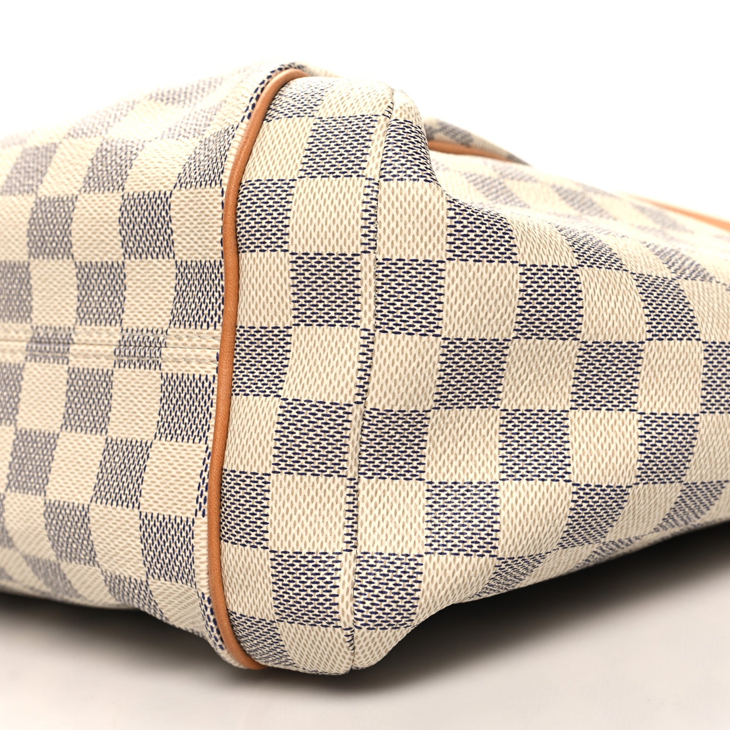 Damier Azur Totally MM