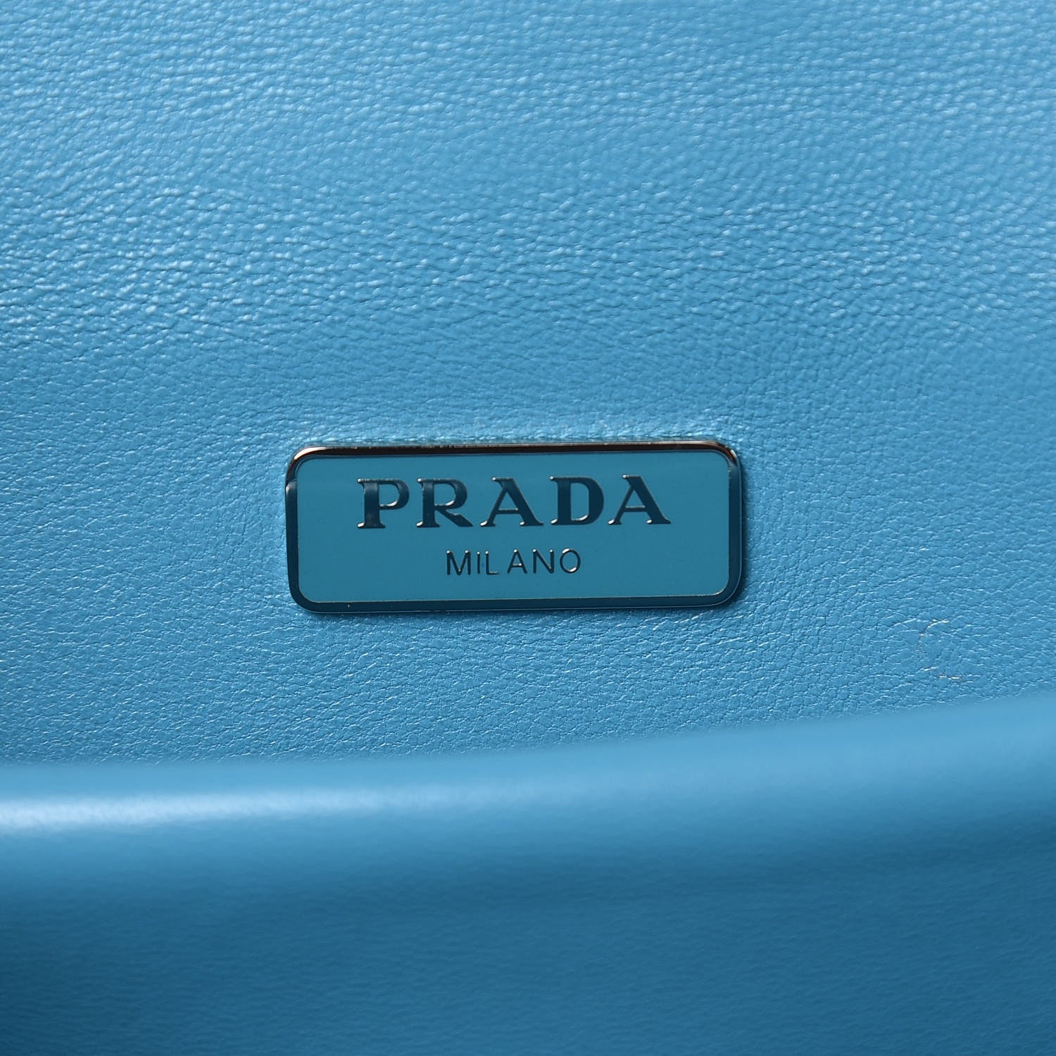 Prada Vitello Daino Lip Print Shoulder Bag White Azzurro 6 of 9