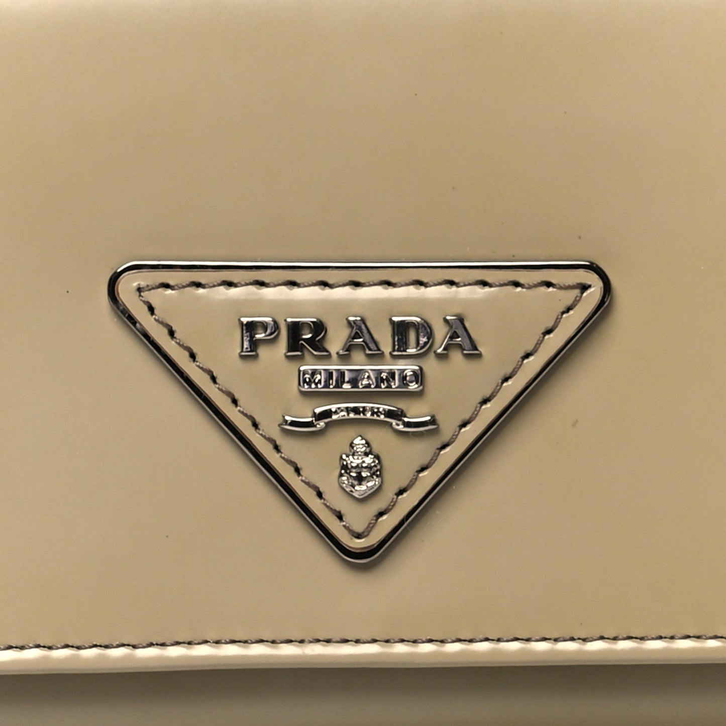 Spazzolato Continental Flap Wallet Beige