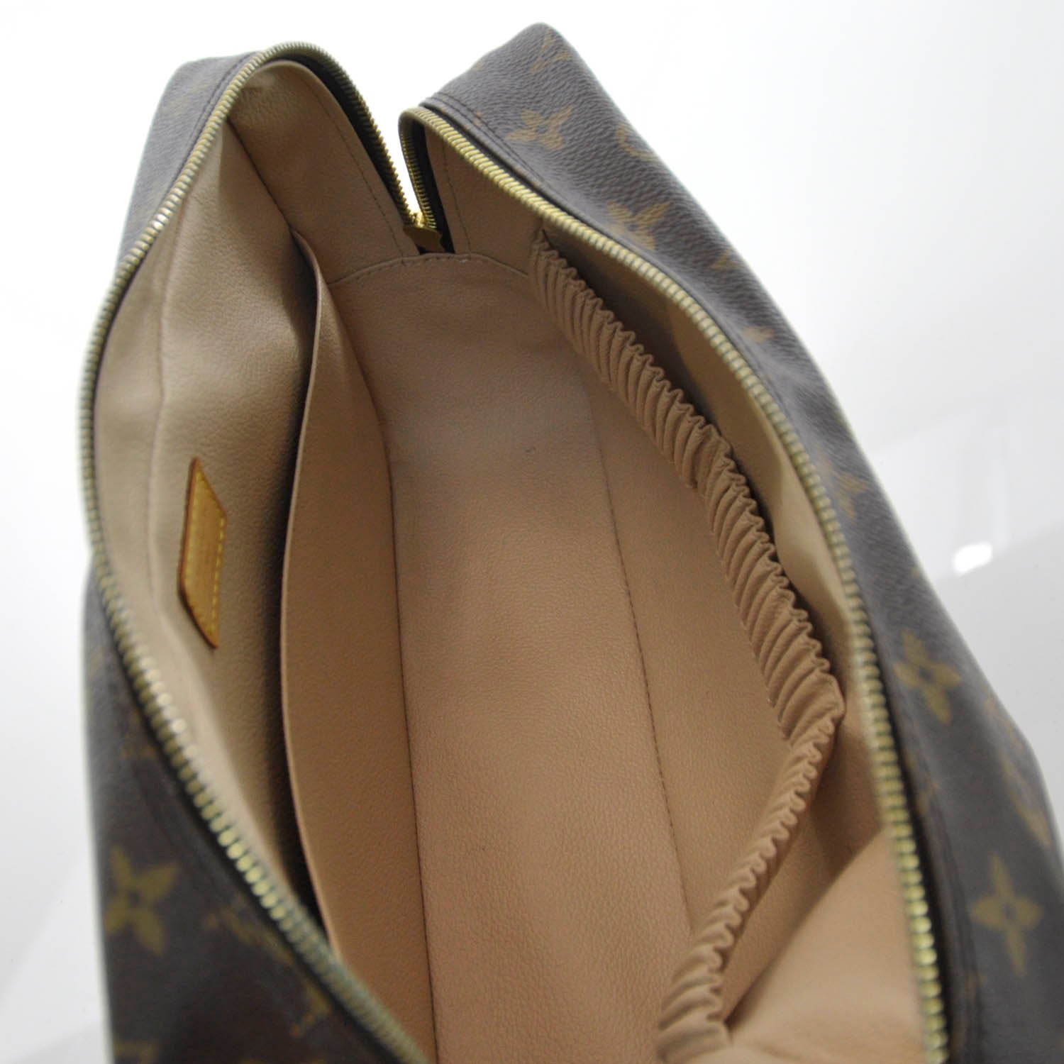 Louis Vuitton Monogram Trousse Toilette 28 4 of 5