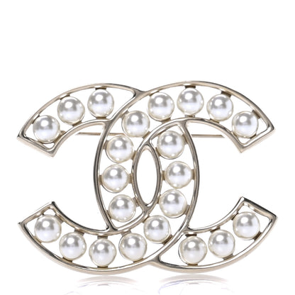 Chanel Pearl CC Brooch Light Gold 1 of 4
