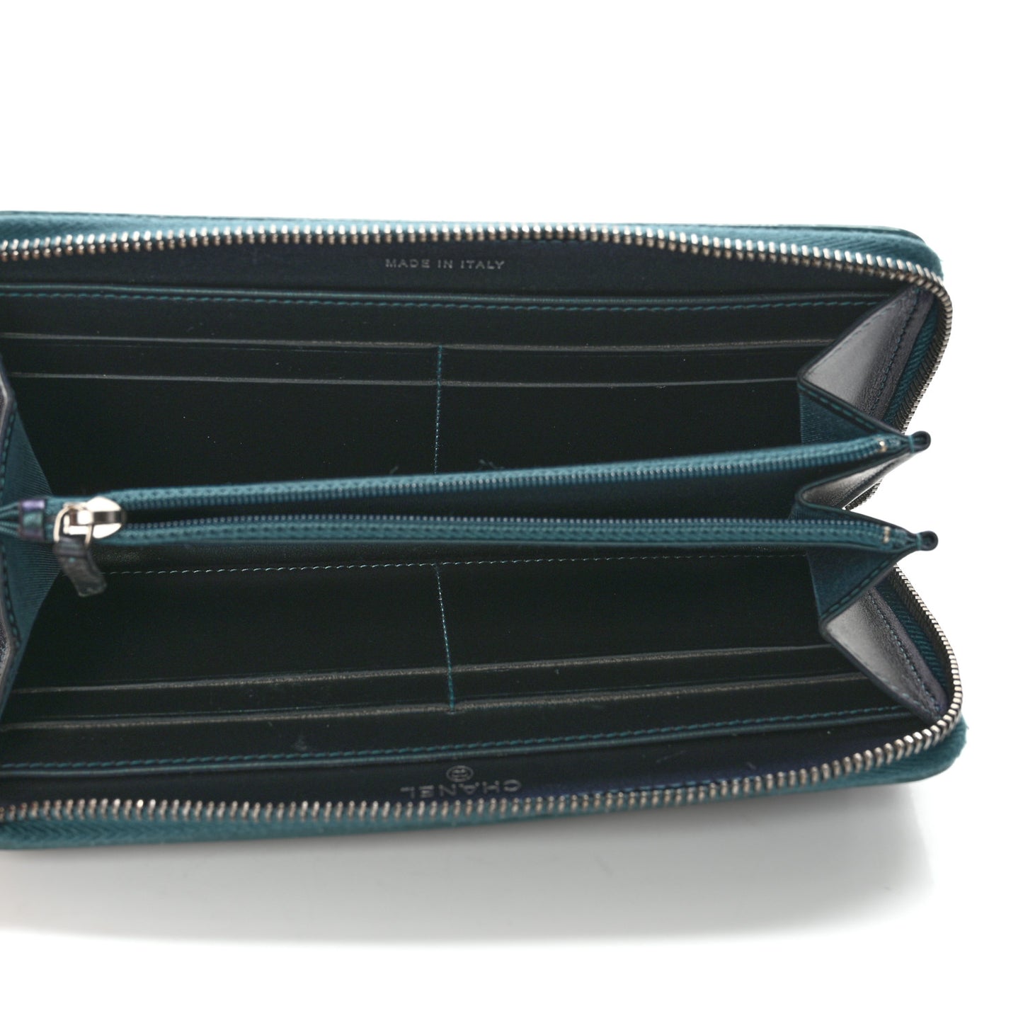 Iridescent Caviar Quilted Medium Filigree Zip Around Wallet Dark Turquoise