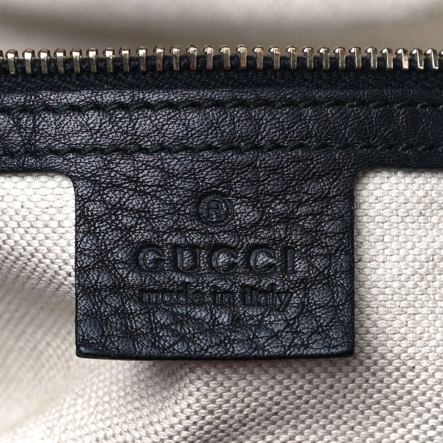 Calfskin Vintage Web Medium Boston Black