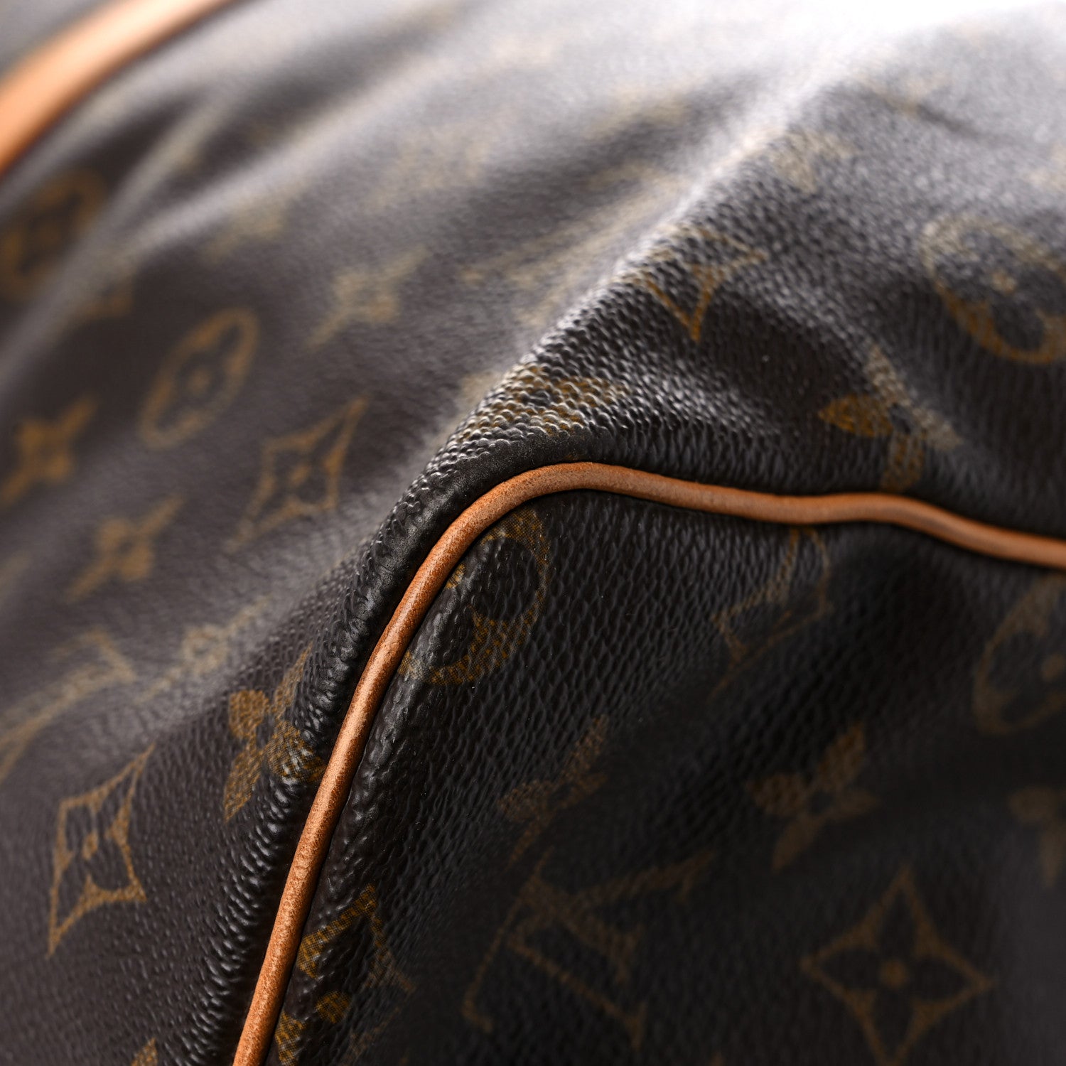 Louis Vuitton Monogram Keepall 60 11 of 31
