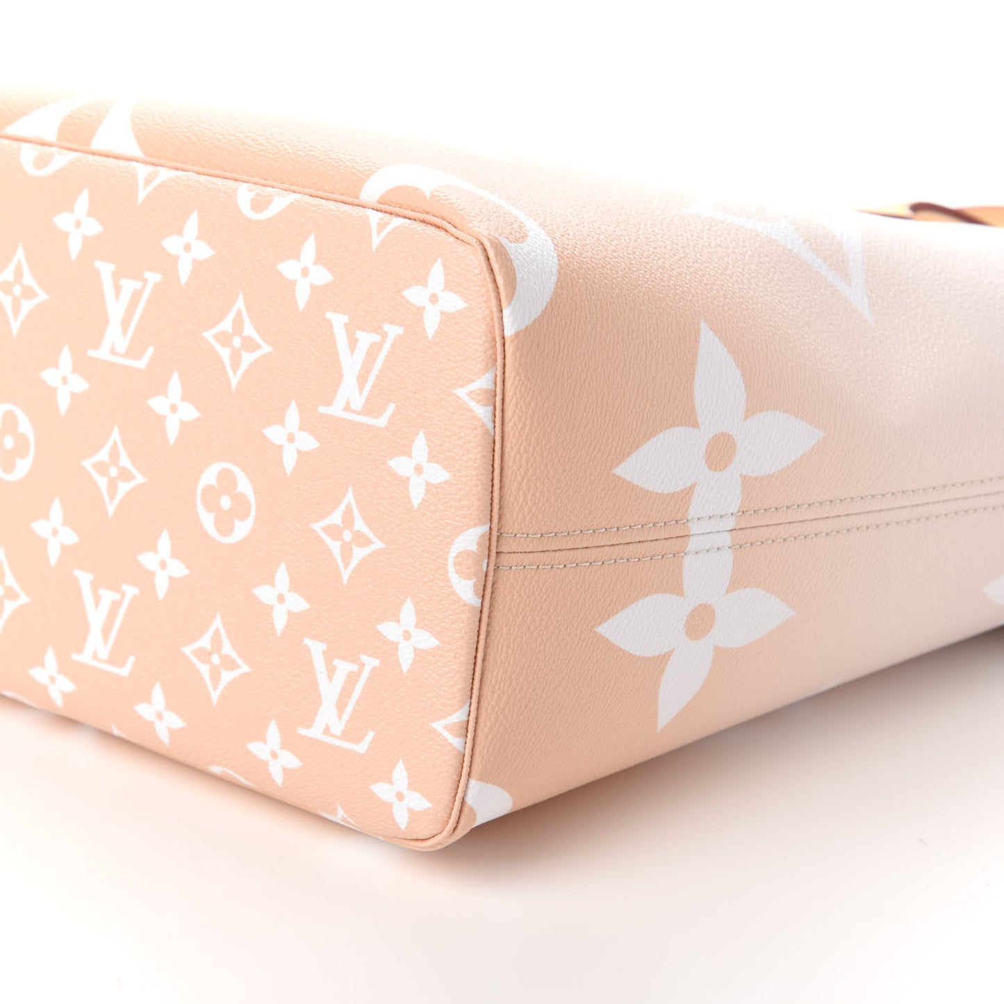 Monogram Giant By The Pool Neverfull MM Brume