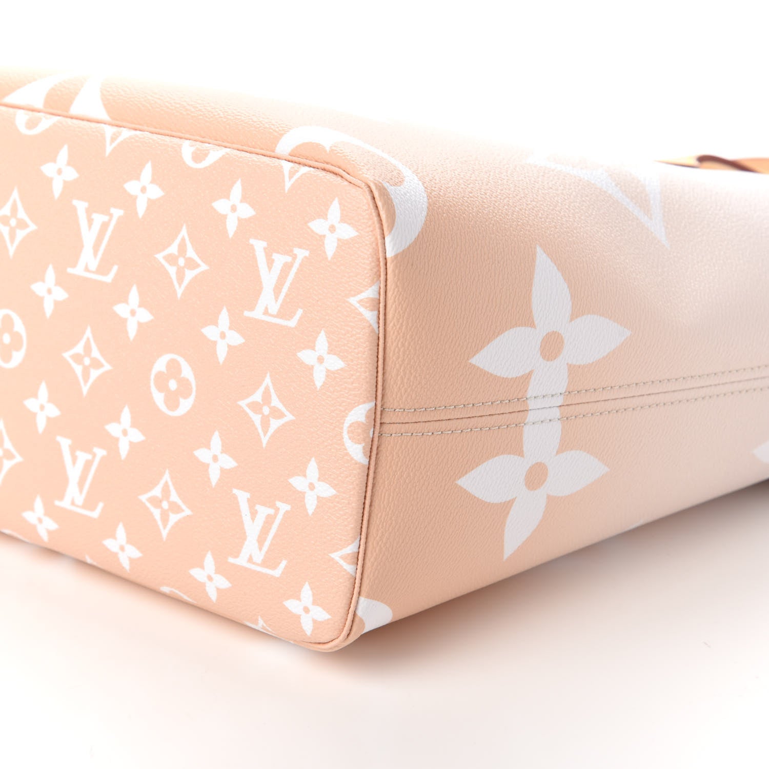 Louis Vuitton Monogram Giant By The Pool Neverfull MM Brume 7 of 10