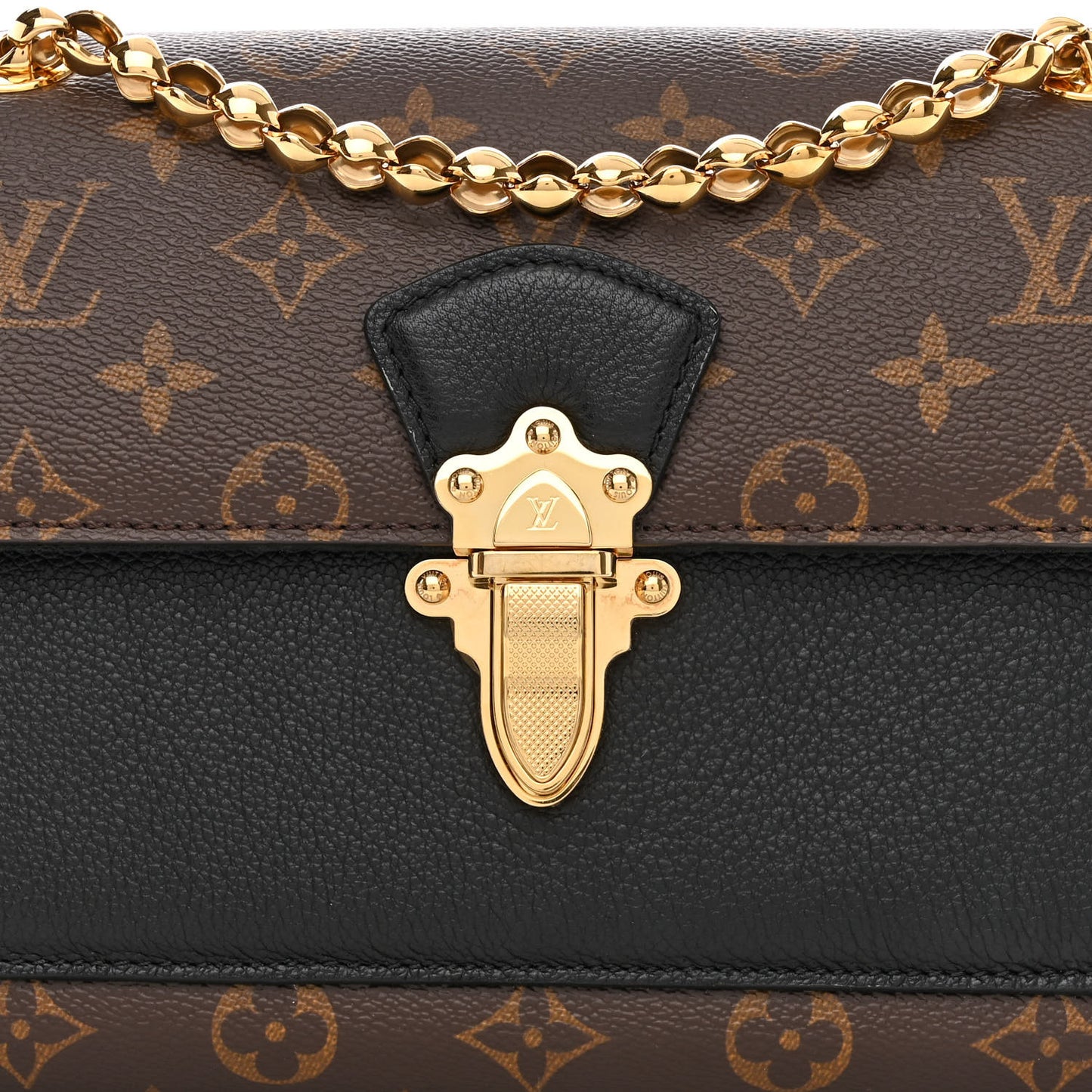 Monogram Victoire Black