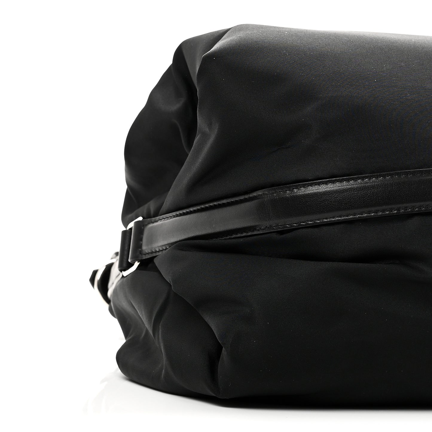 Nylon Medium Bundle Black White