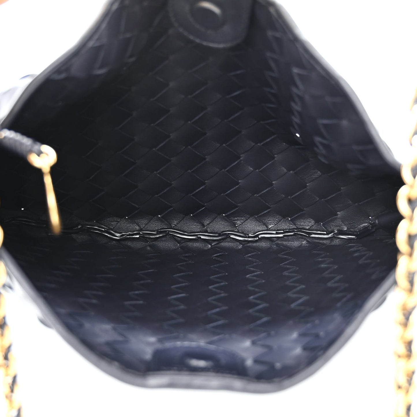 Nappa Intrecciato Sardine With Chain Bag Space
