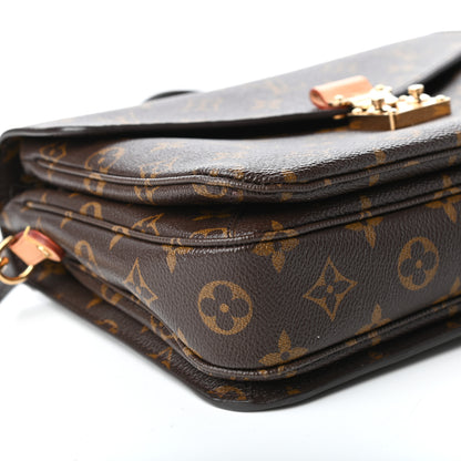 Louis Vuitton Monogram Pochette Metis 7 of 8