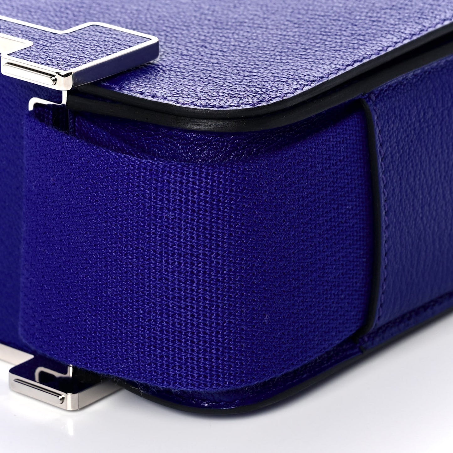 Chevre Mysore Geta Bleu Electrique