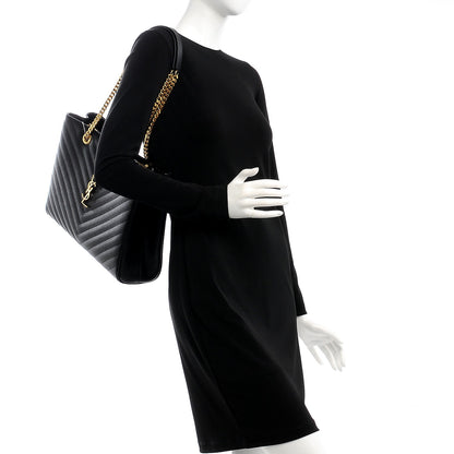 Saint Laurent Grain De Poudre Matelasse Chevron Monogram Shopping Bag Black 2 of 8