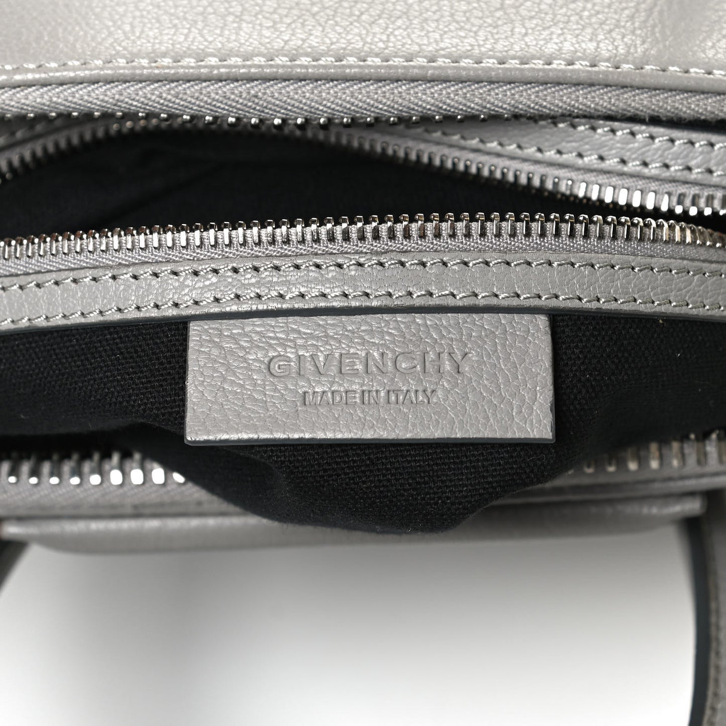 Sugar Goatskin Small Antigona Pearl Grey