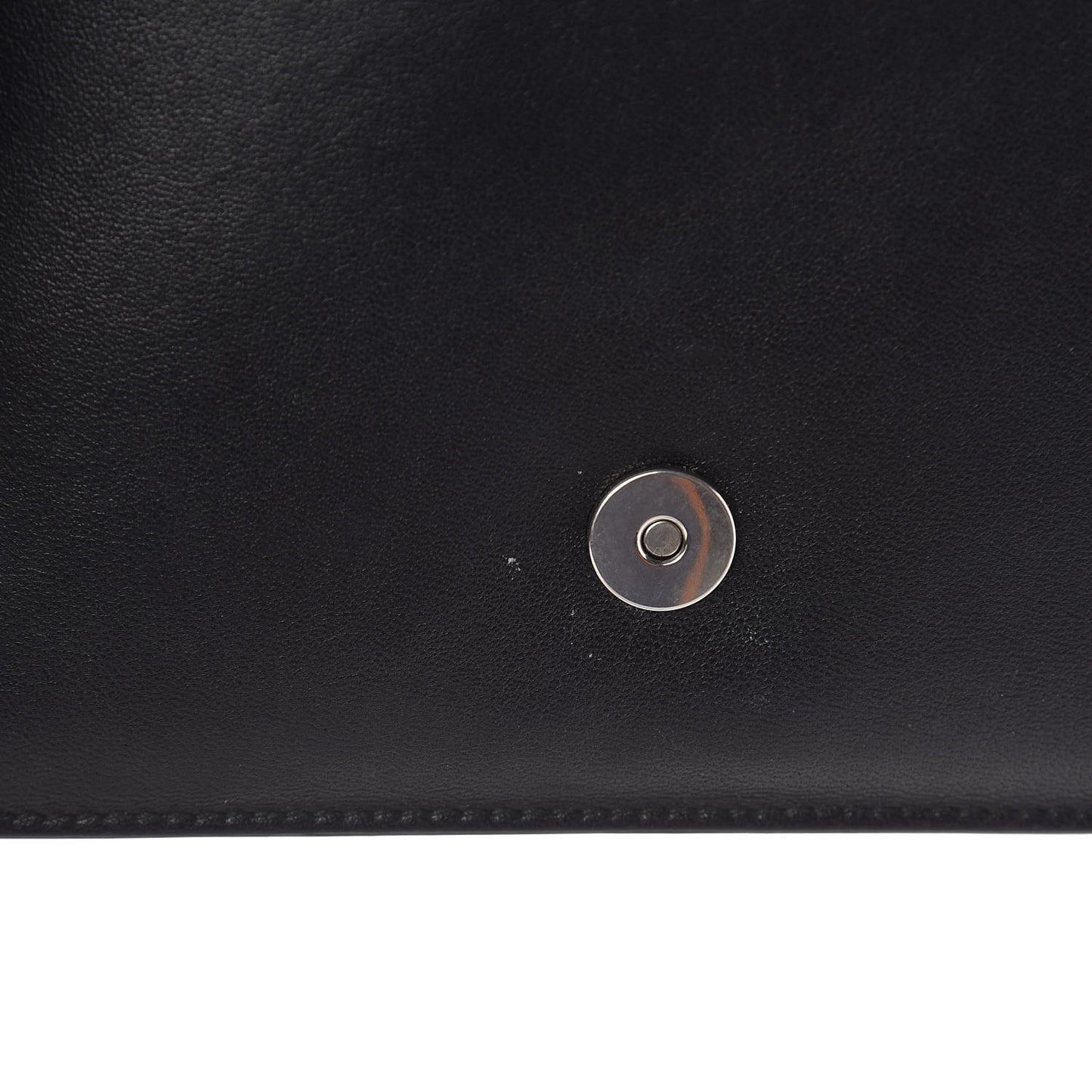 Lambskin Emblem Chain Wallet Black