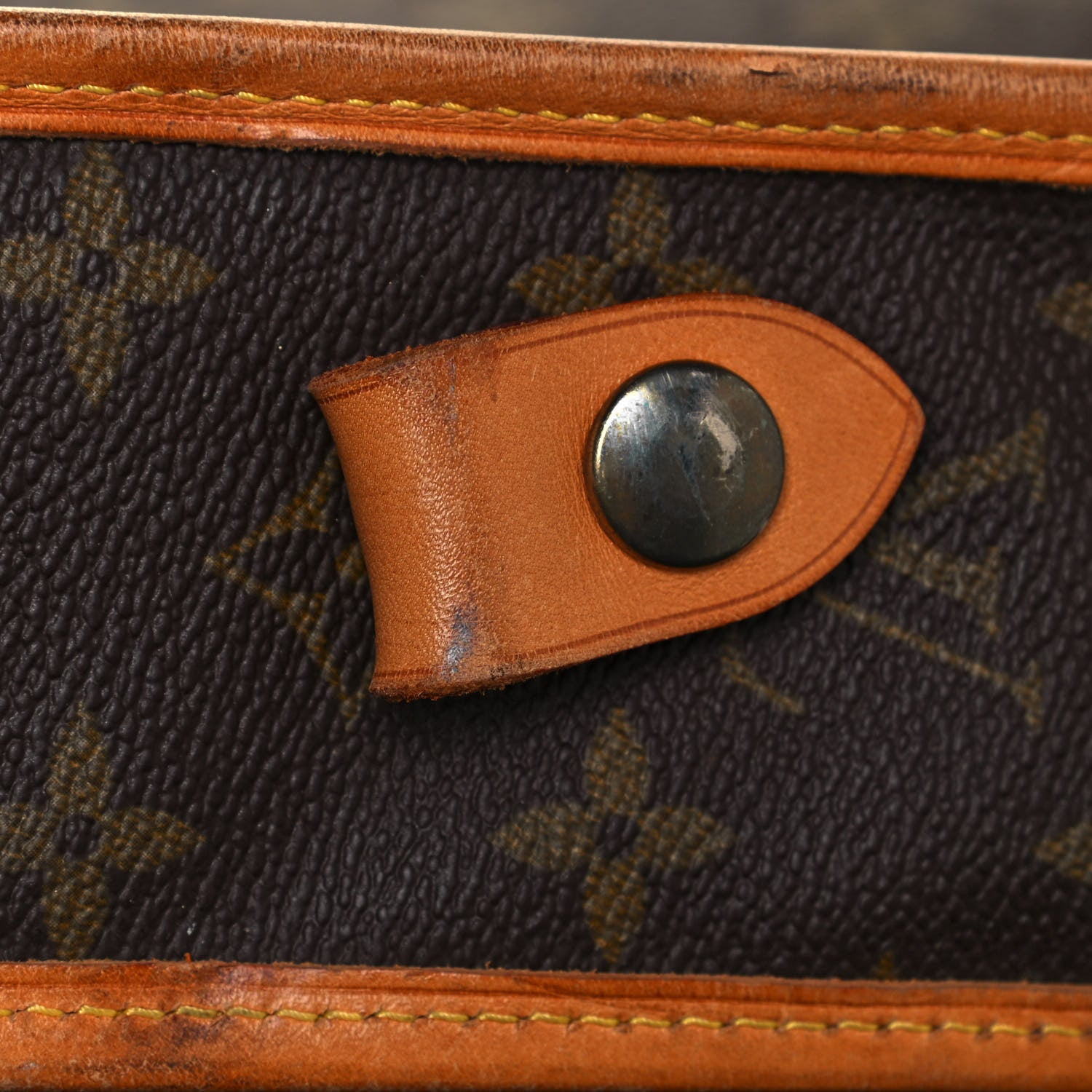 Louis Vuitton Monogram Garment Bag 18 of 25