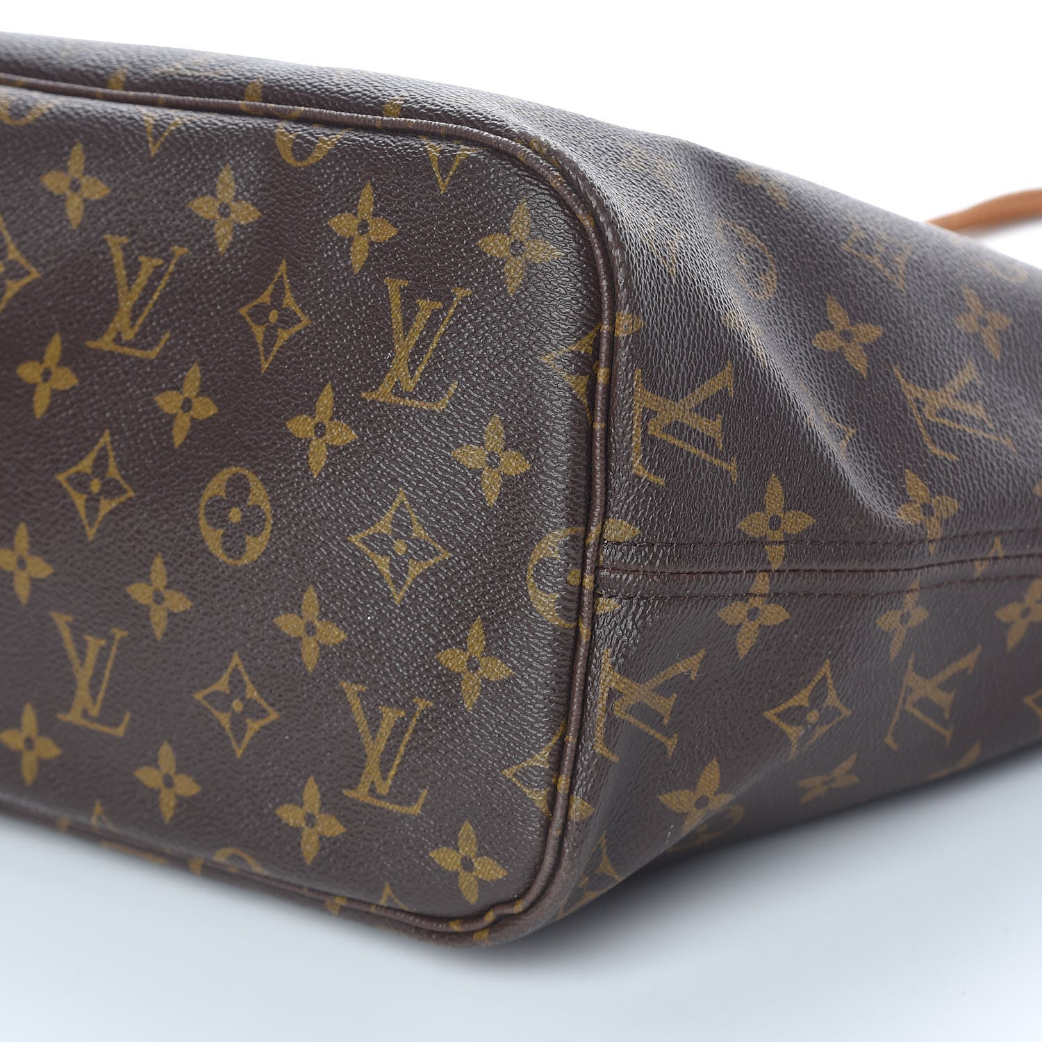 Louis Vuitton Monogram Neverfull MM 17 of 20