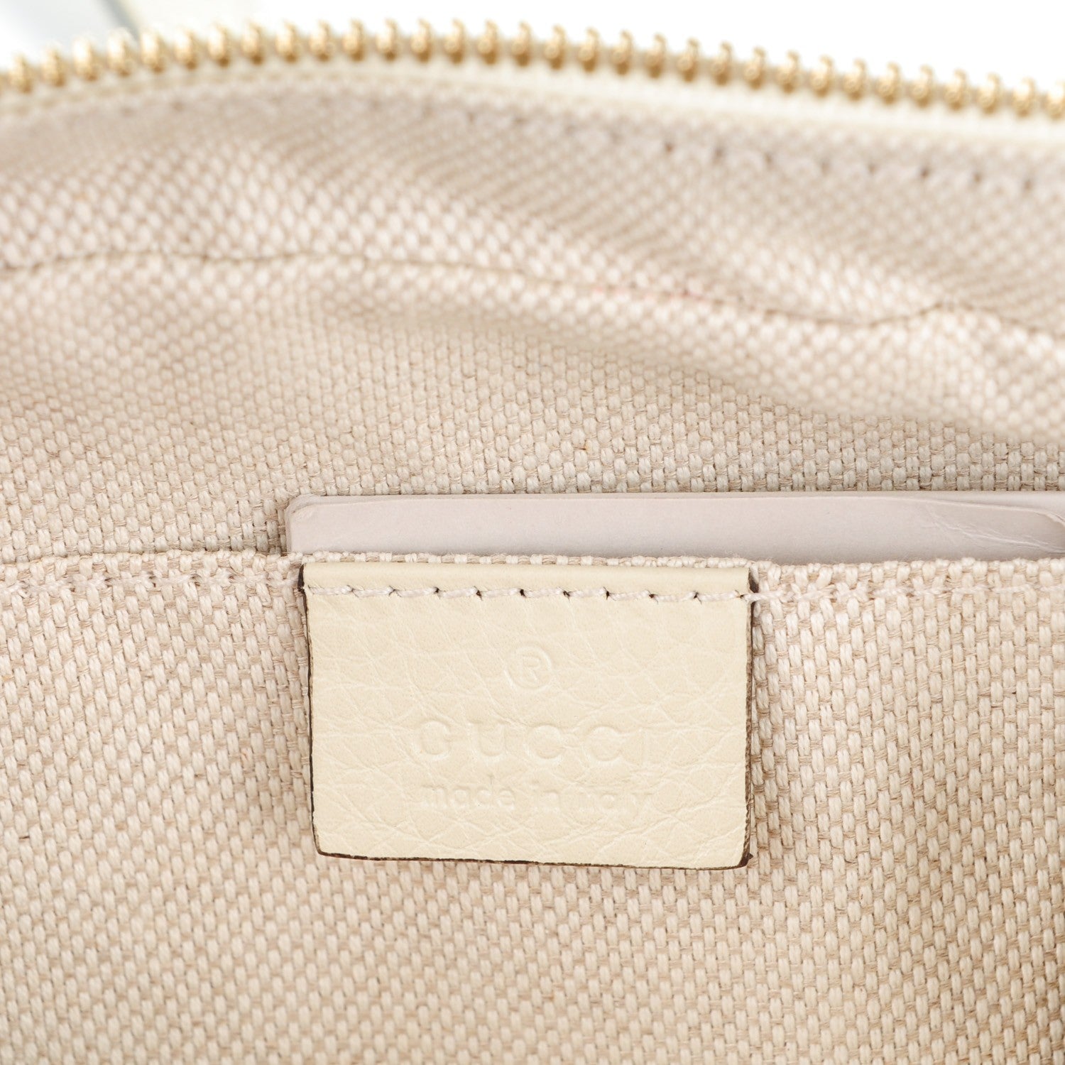 Gucci Pebbled Calfskin Small Soho Disco Bag Off White 6 of 7