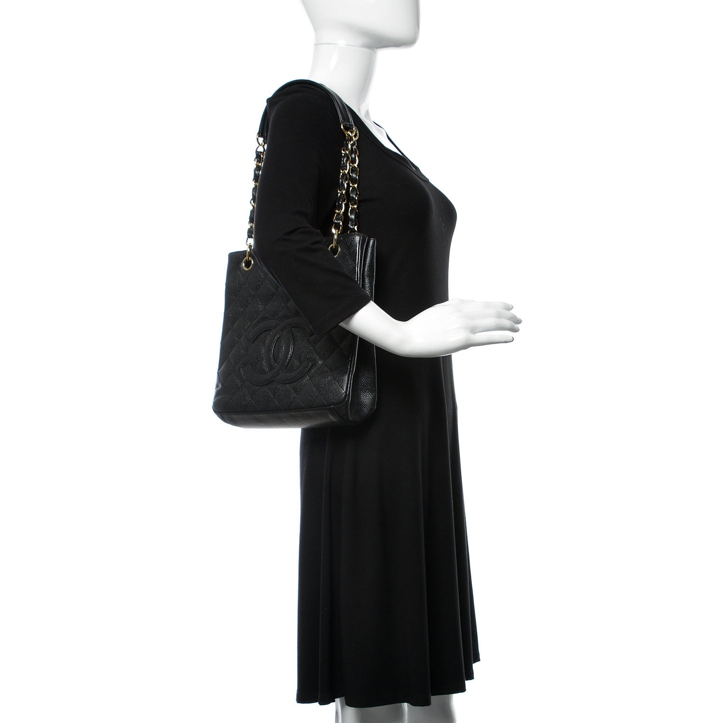 Caviar Quilted Petit Shopping Tote PST Black