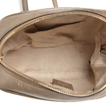 Gucci Metallic Pebbled Calfskin Small Soho Disco Bag Golden Beige 5 of 8