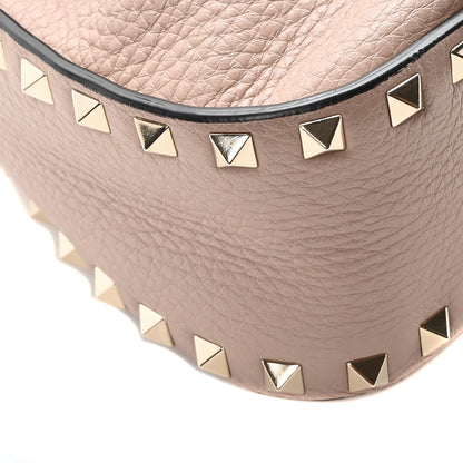 Valentino Garavani Grained Calfskin Rockstud Bucket Bag Poudre 8 of 9