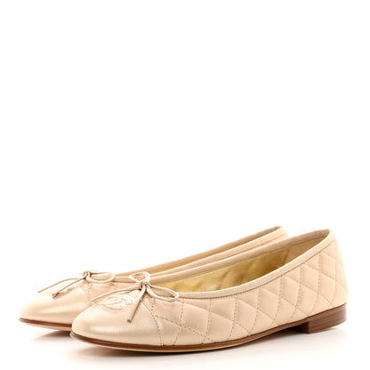 Chanel Iridescent Lambskin Quilted CC Cap Toe Ballerina Flats 39.5 Light Gold 3 of 9