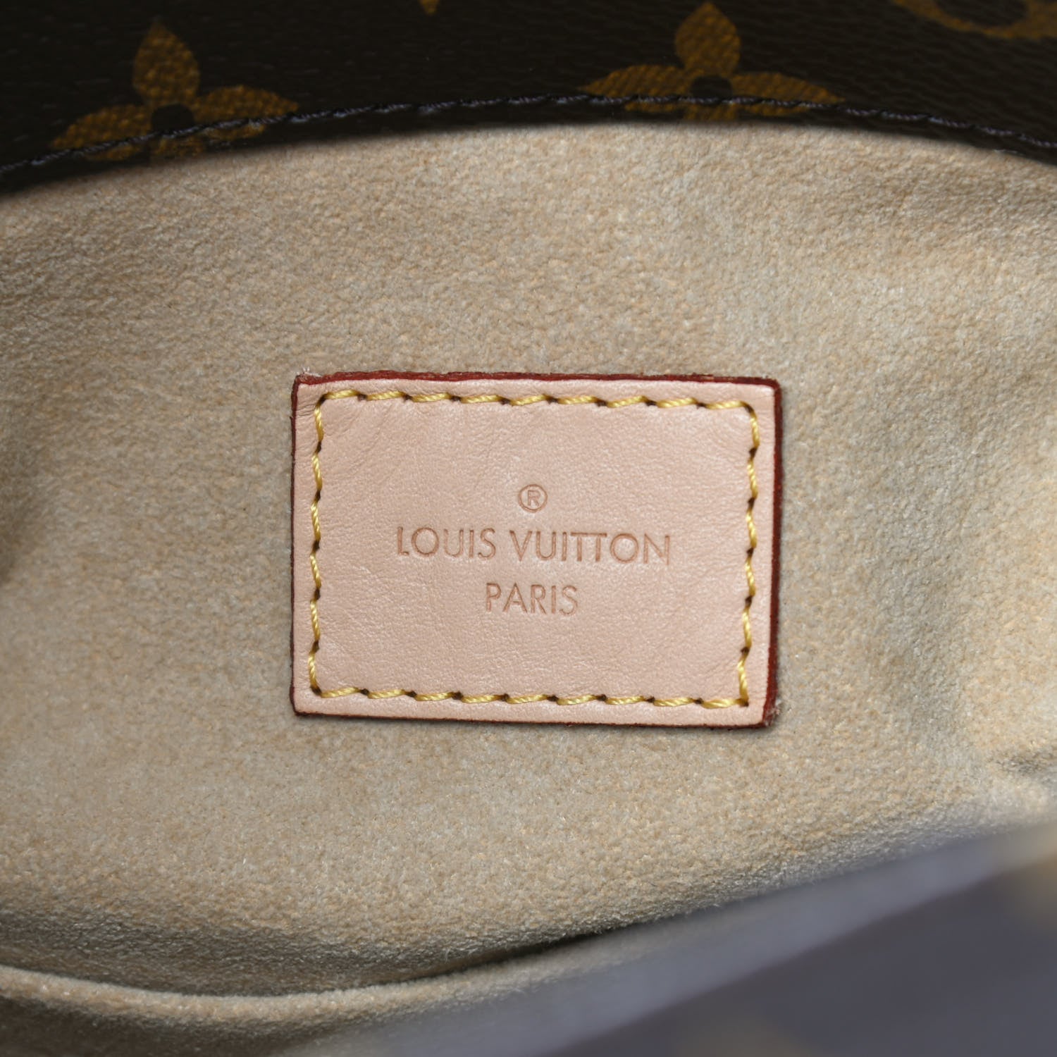 Louis Vuitton Monogram Artsy MM 6 of 8