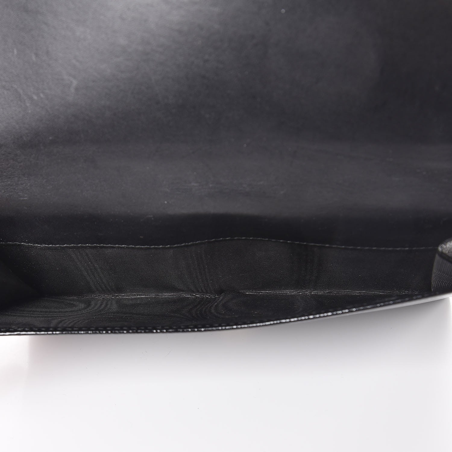 Saint Laurent Textured Patent Belle De Jour Wallet Black 5 of 10